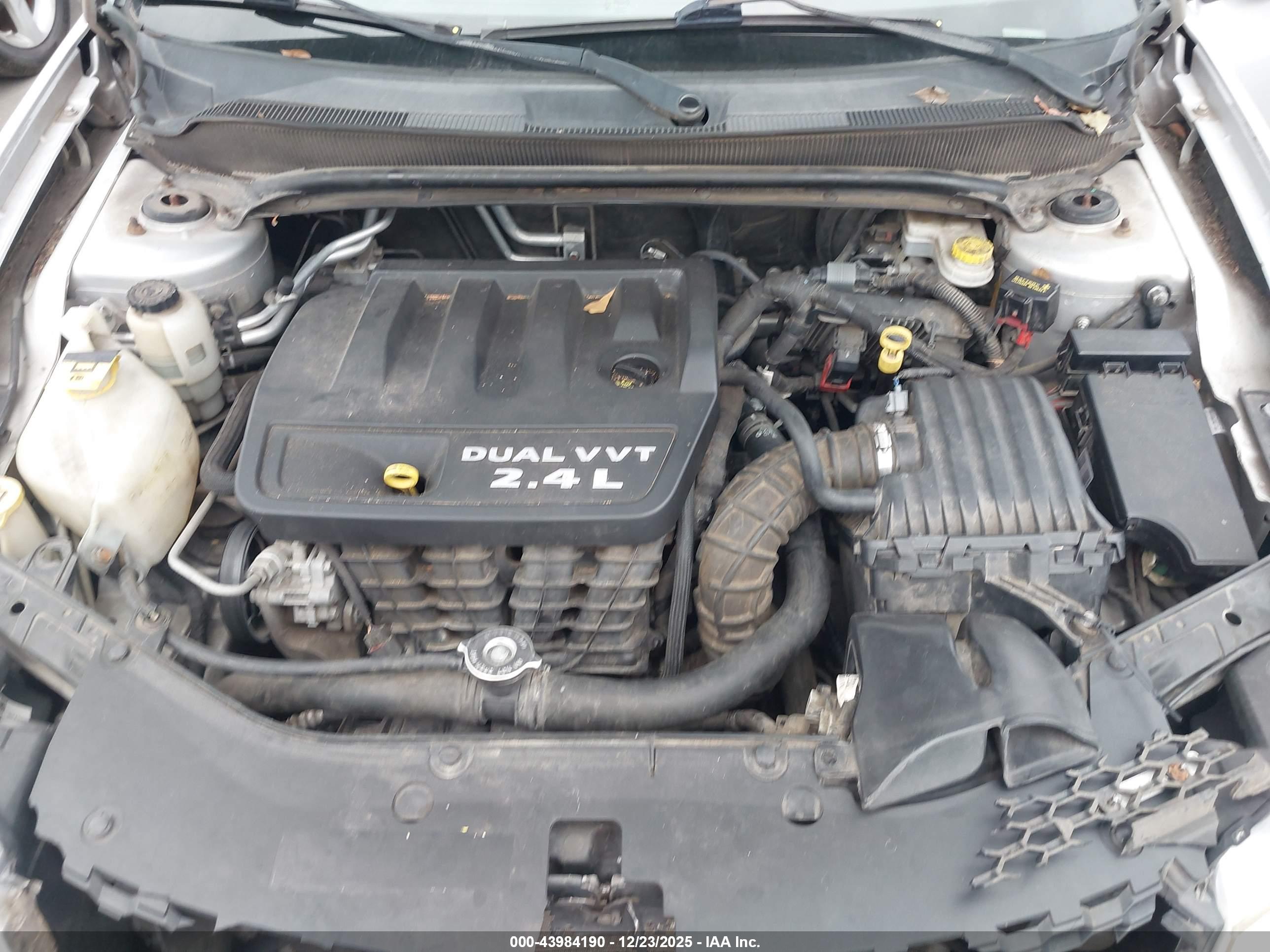 DODGE AVENGER image 10