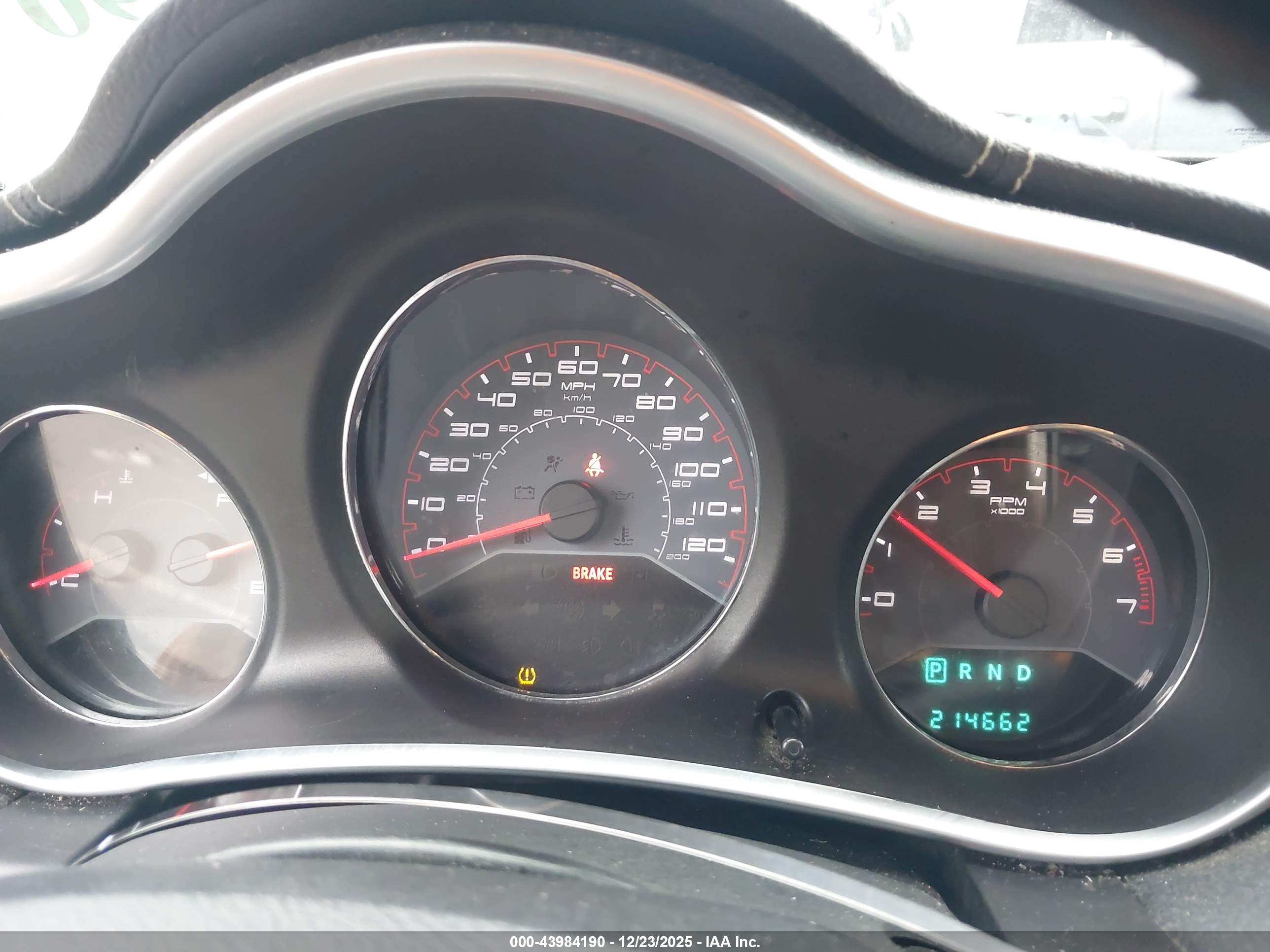 DODGE AVENGER image 7