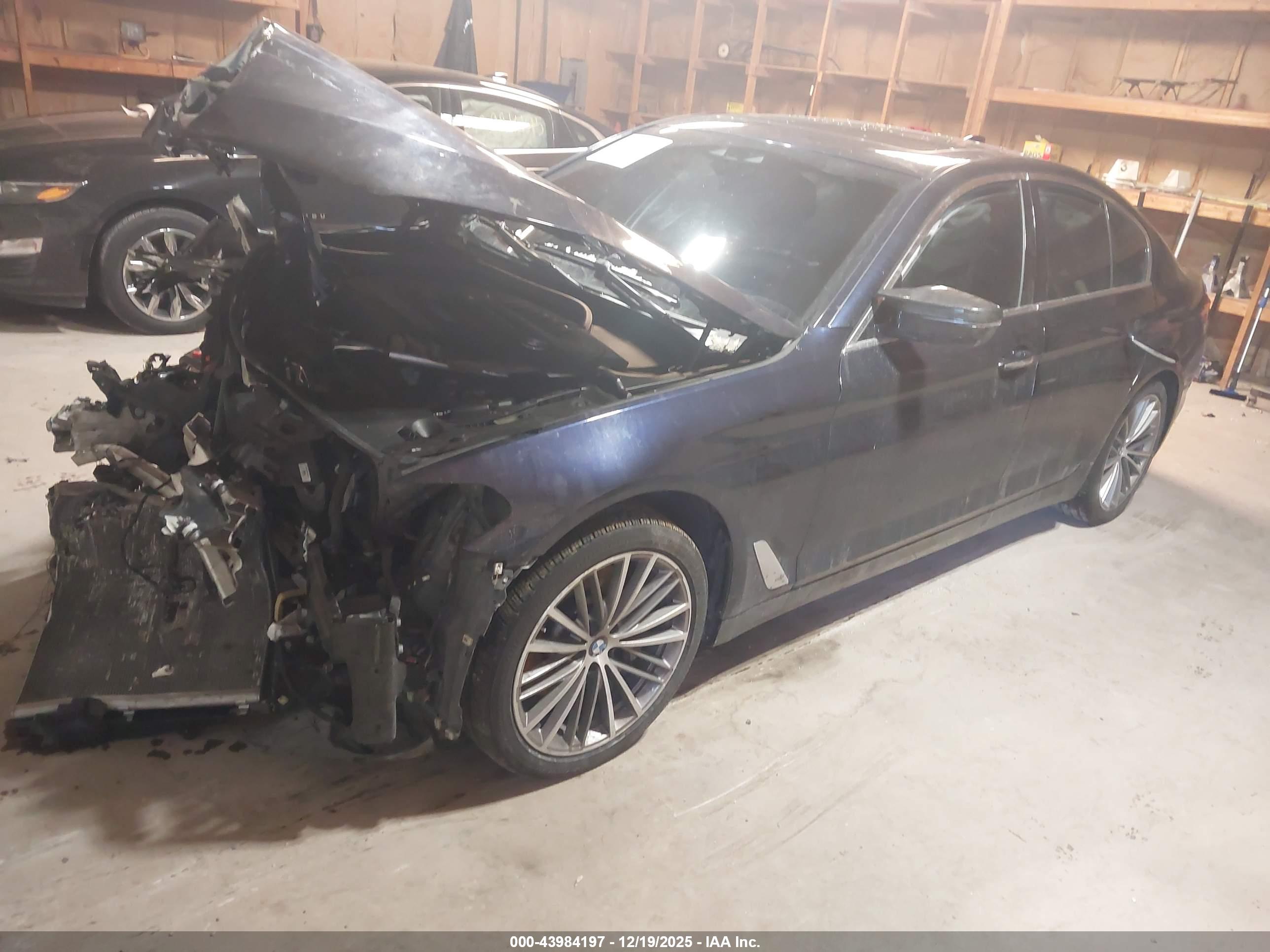 BMW 540I image 2