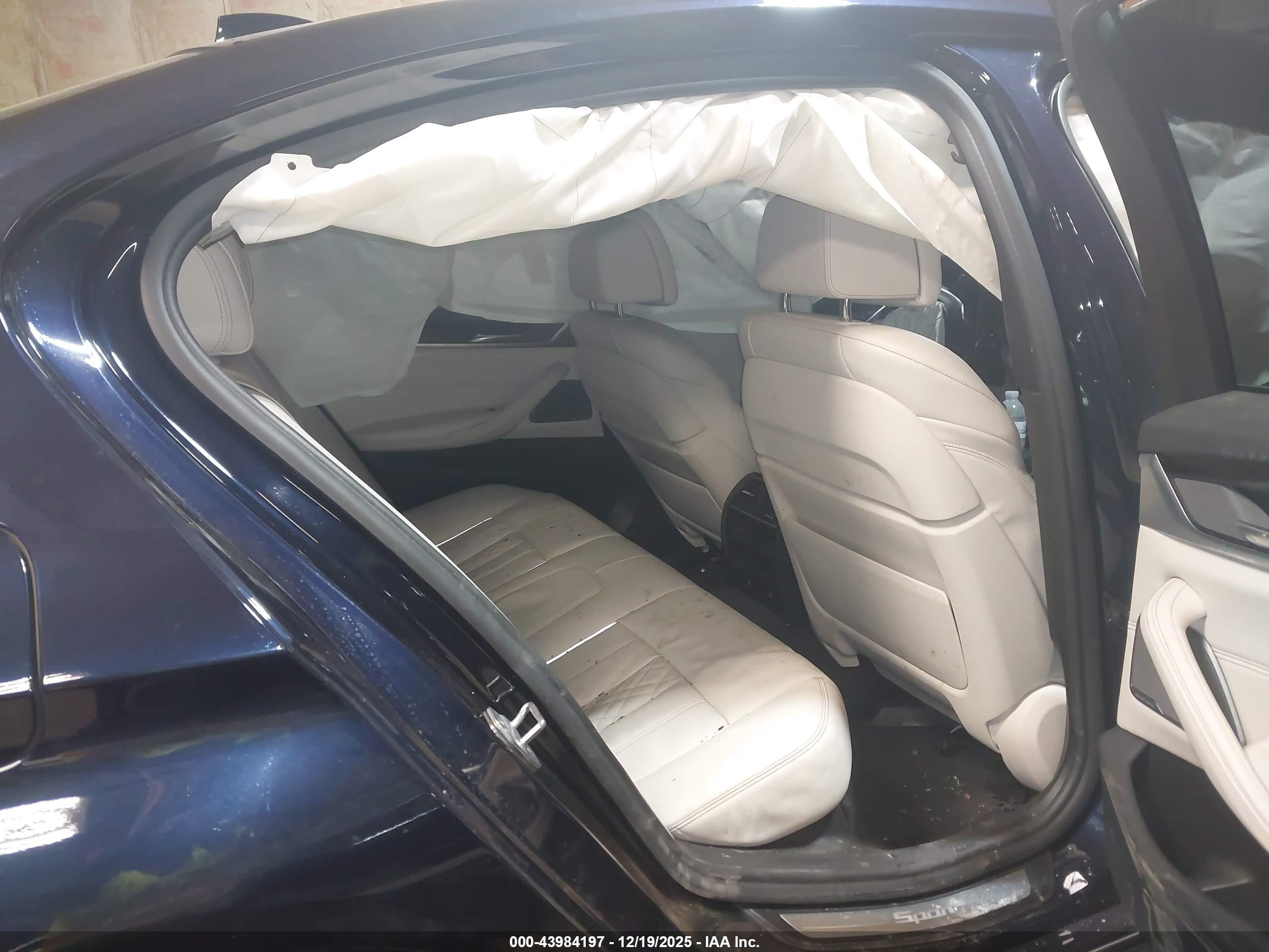 BMW 540I image 8