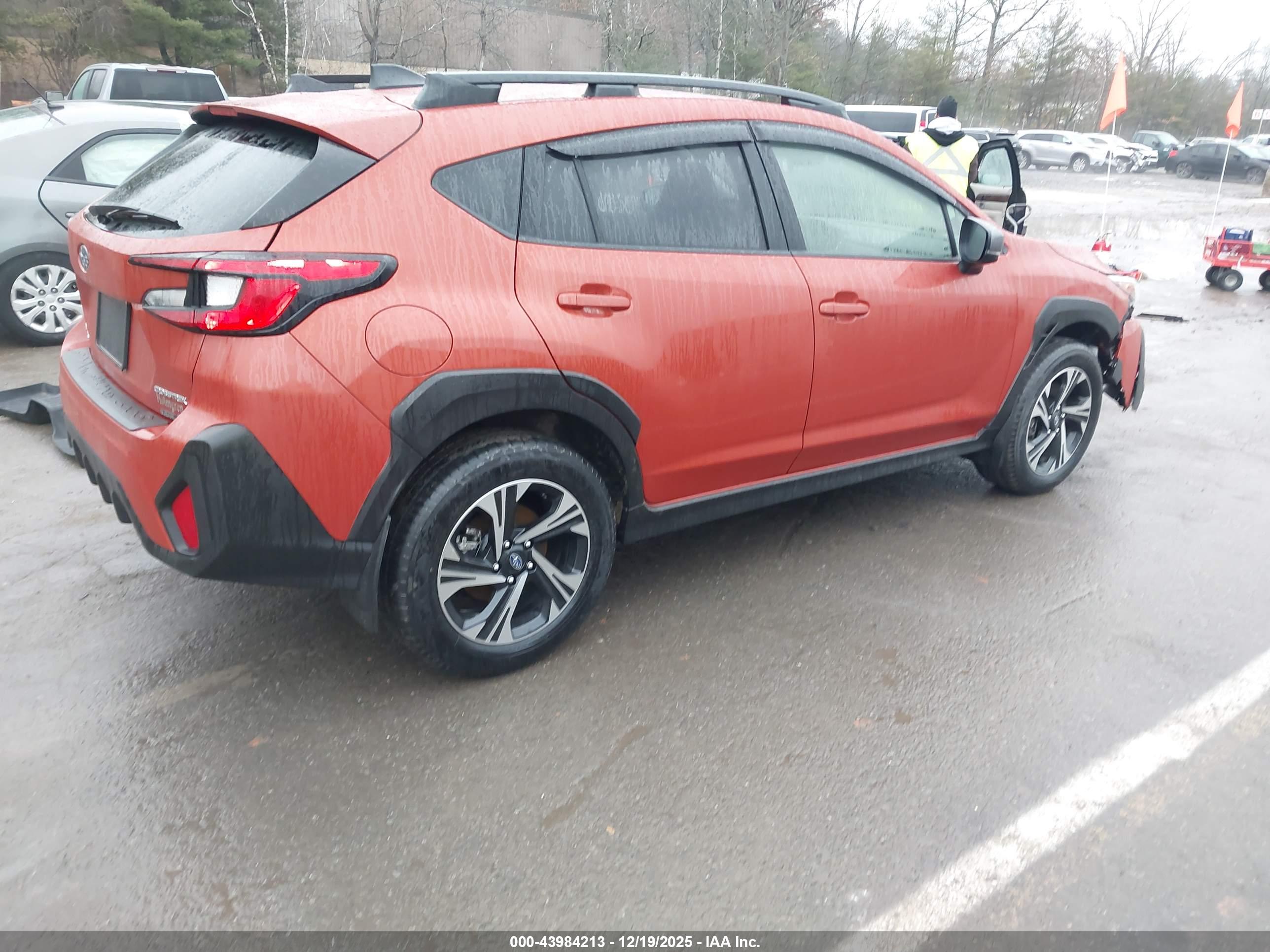 SUBARU CROSSTREK image 4
