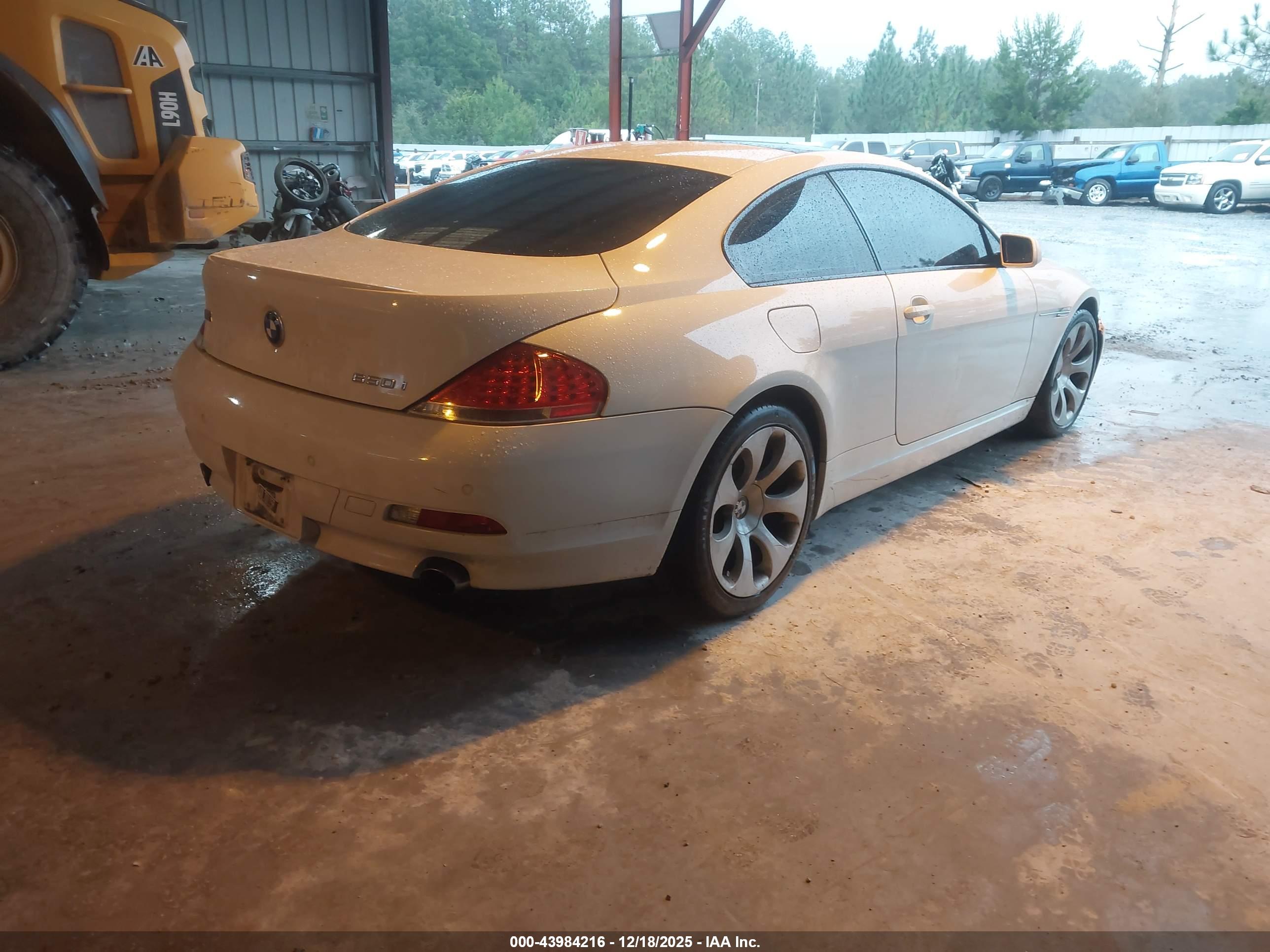BMW 650I image 4