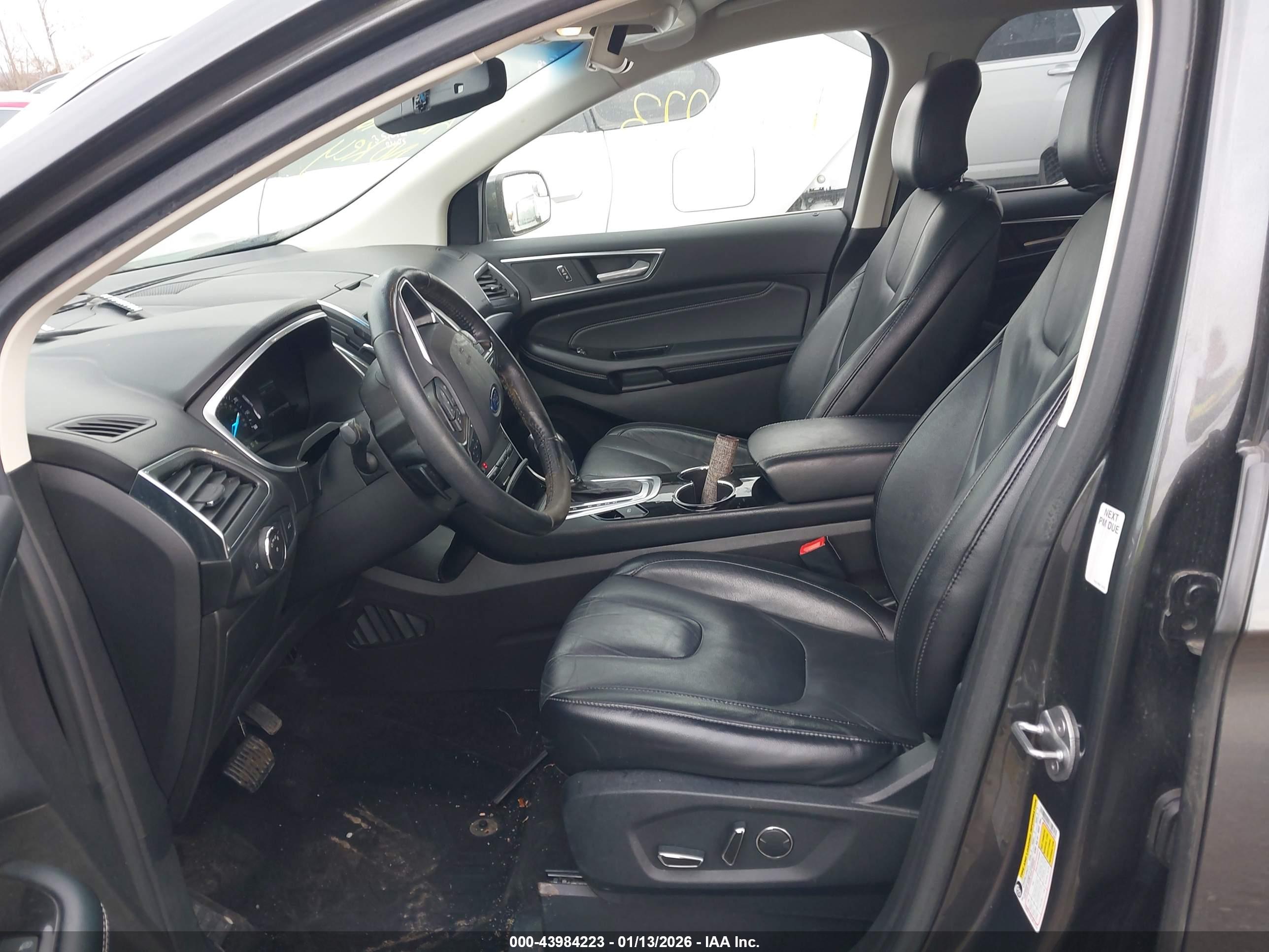 FORD EDGE image 5