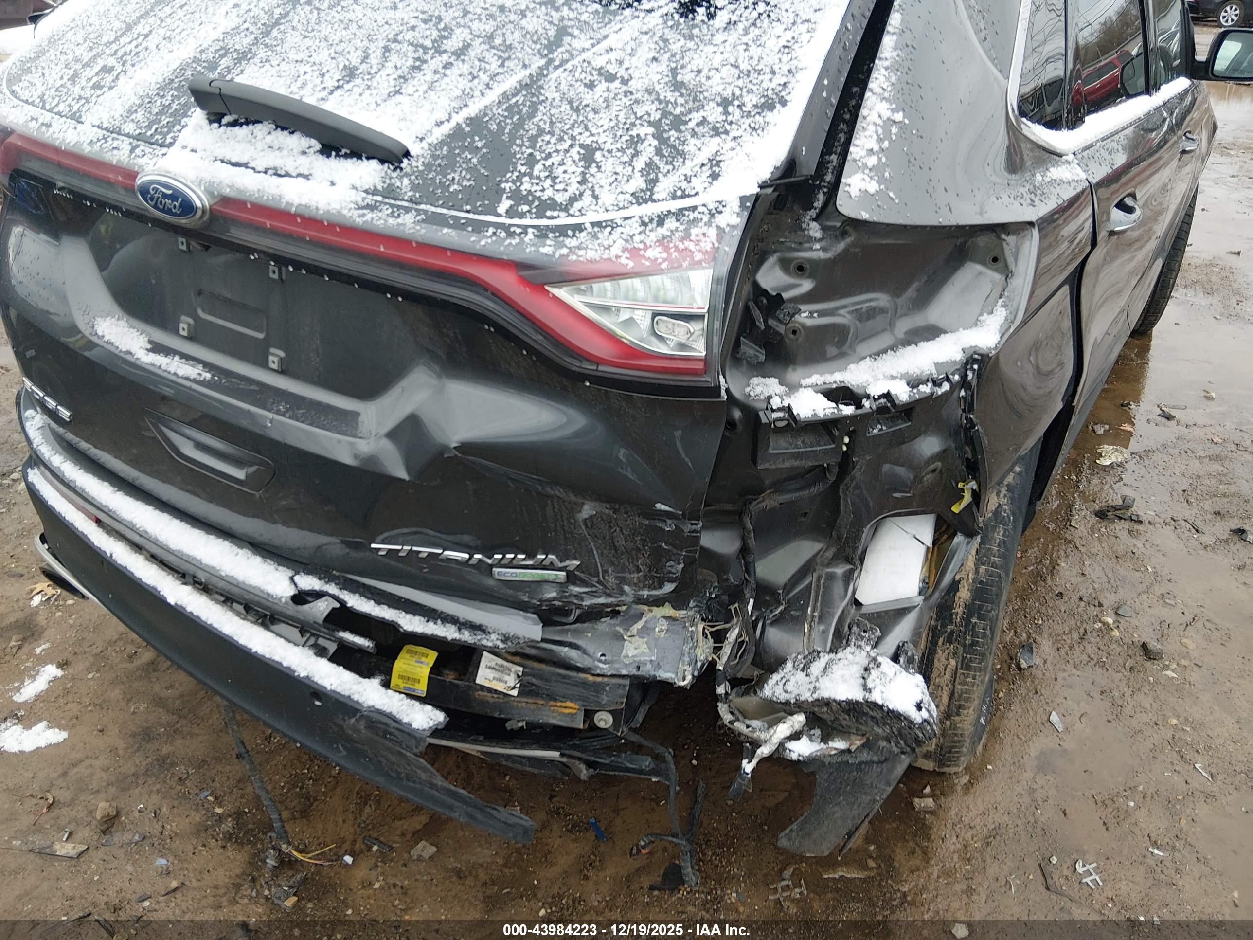 FORD EDGE image 6