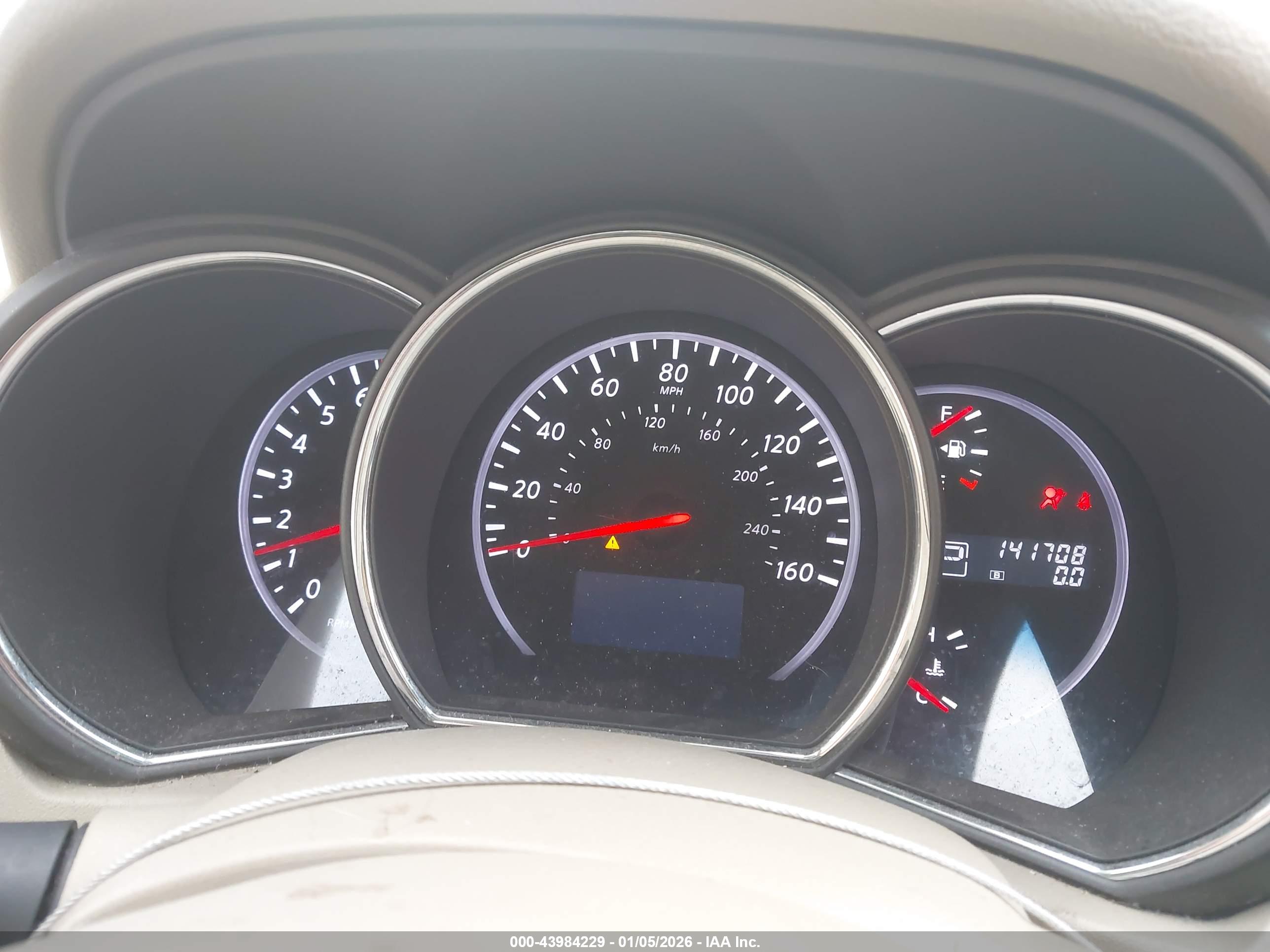 NISSAN MURANO image 7