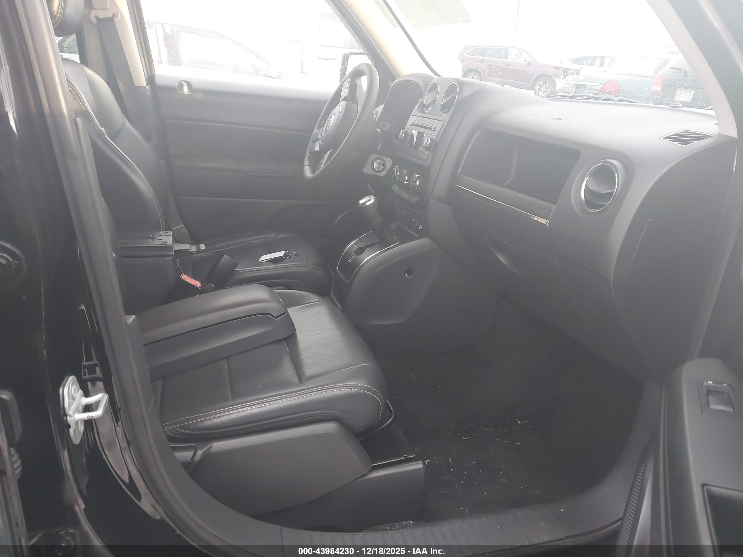 JEEP PATRIOT image 5