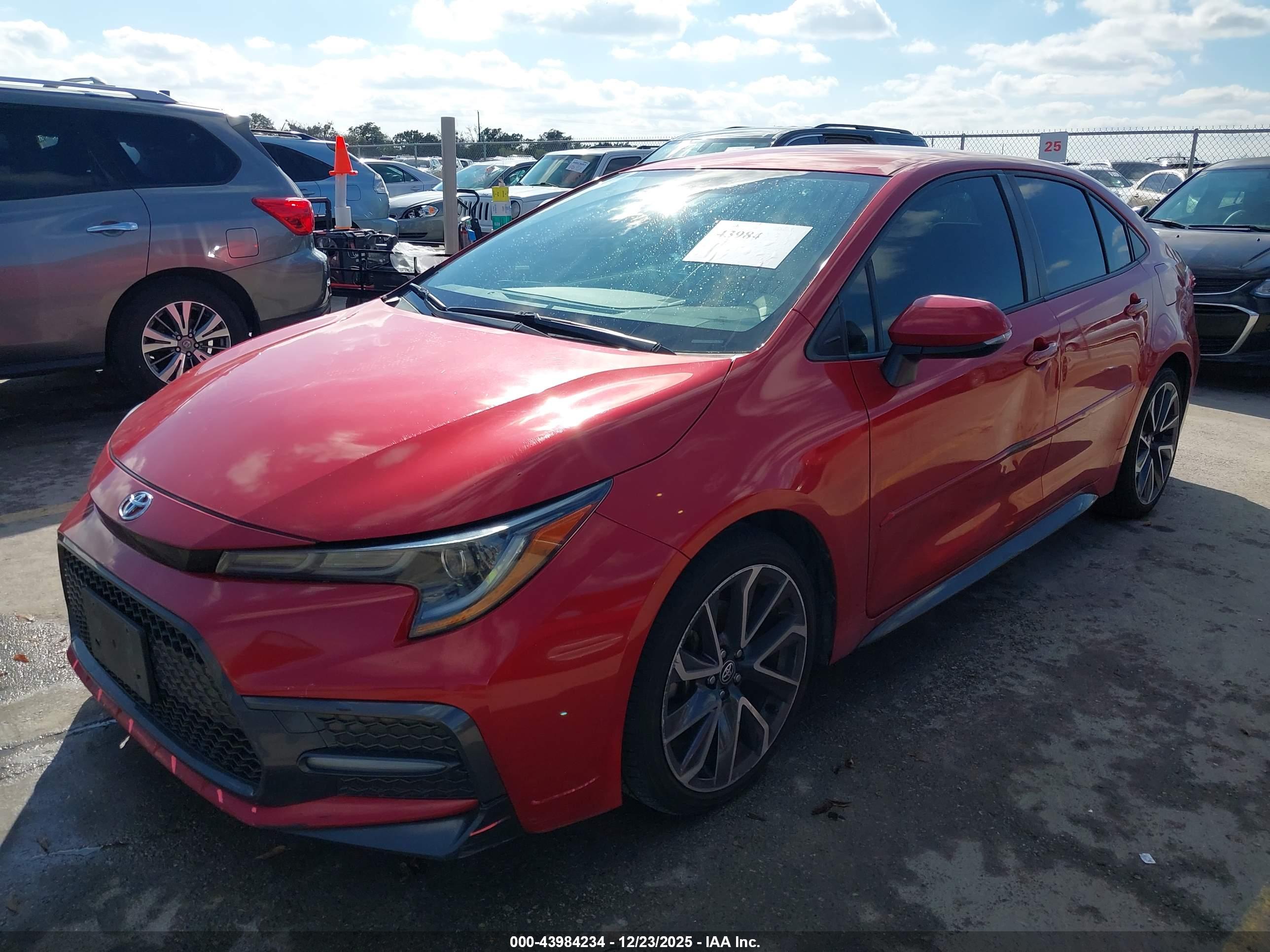 TOYOTA COROLLA image 2
