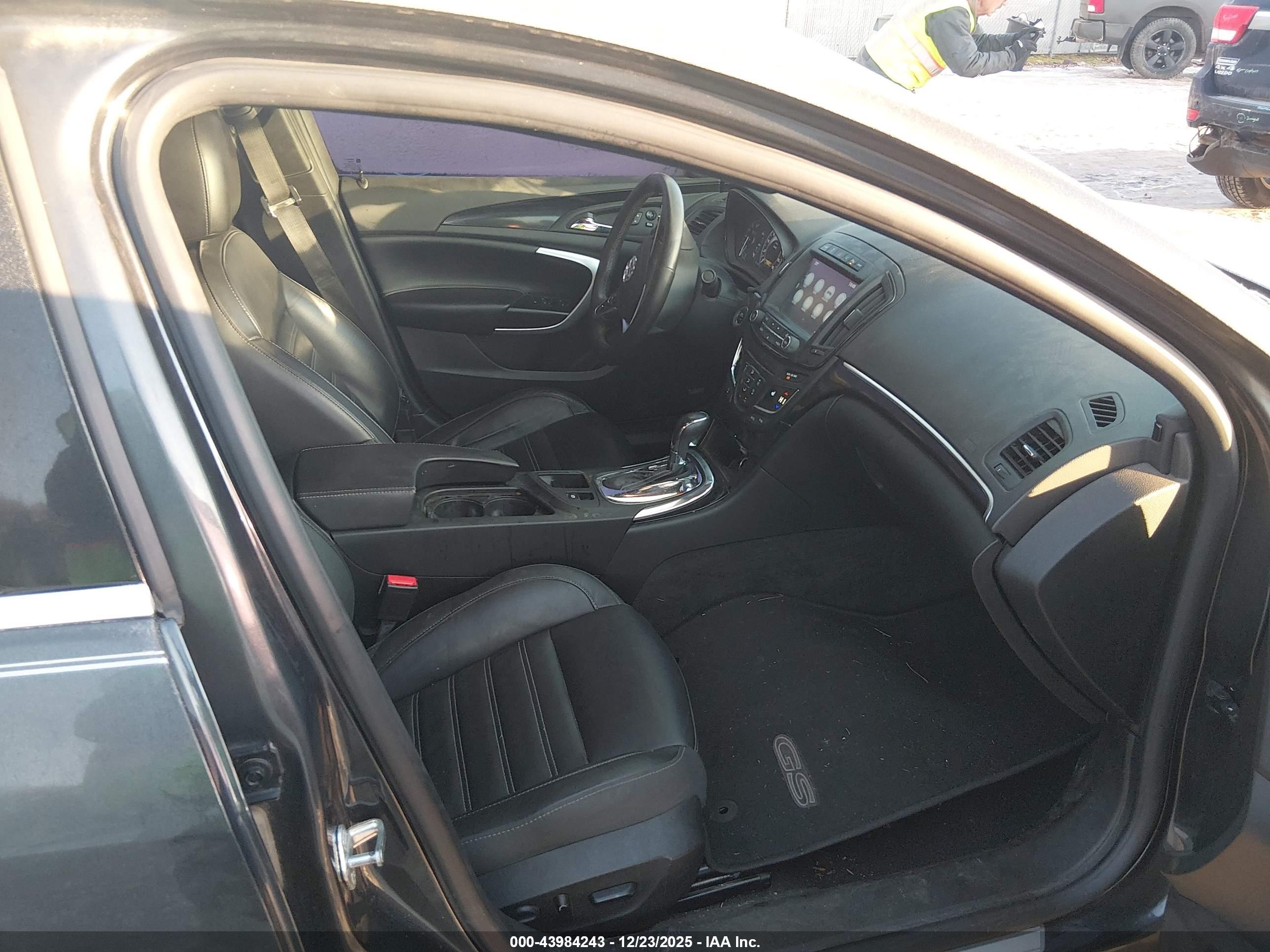 BUICK REGAL image 5