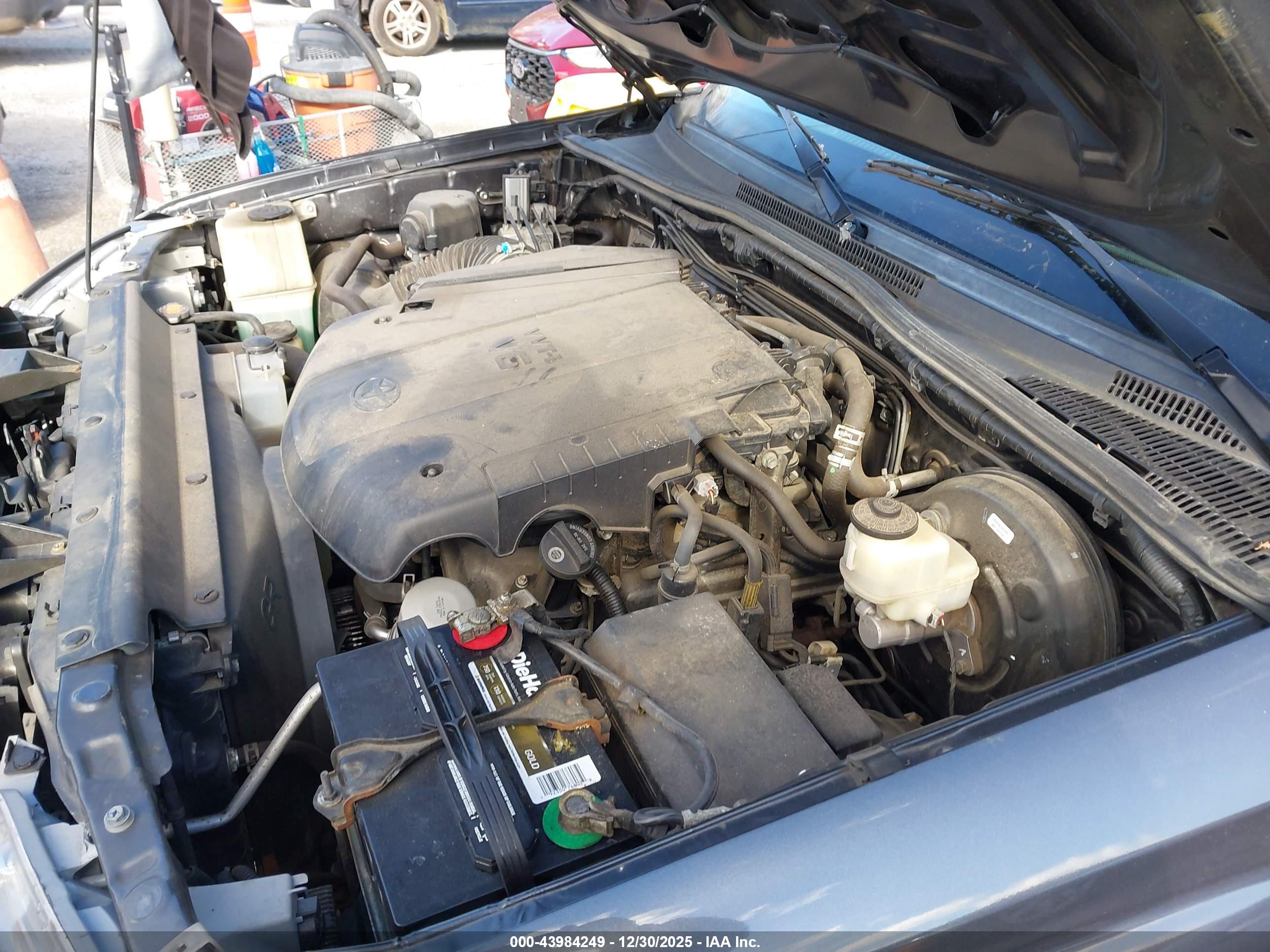TOYOTA TACOMA image 10