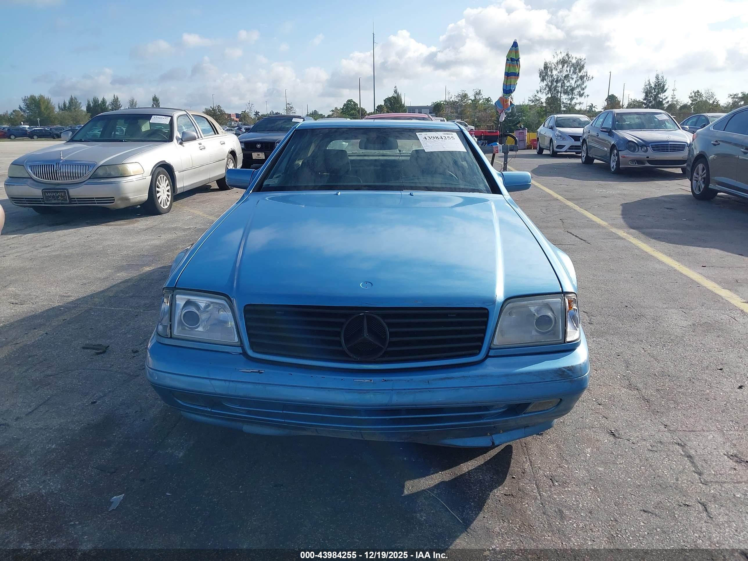 MERCEDES-BENZ SL image 6