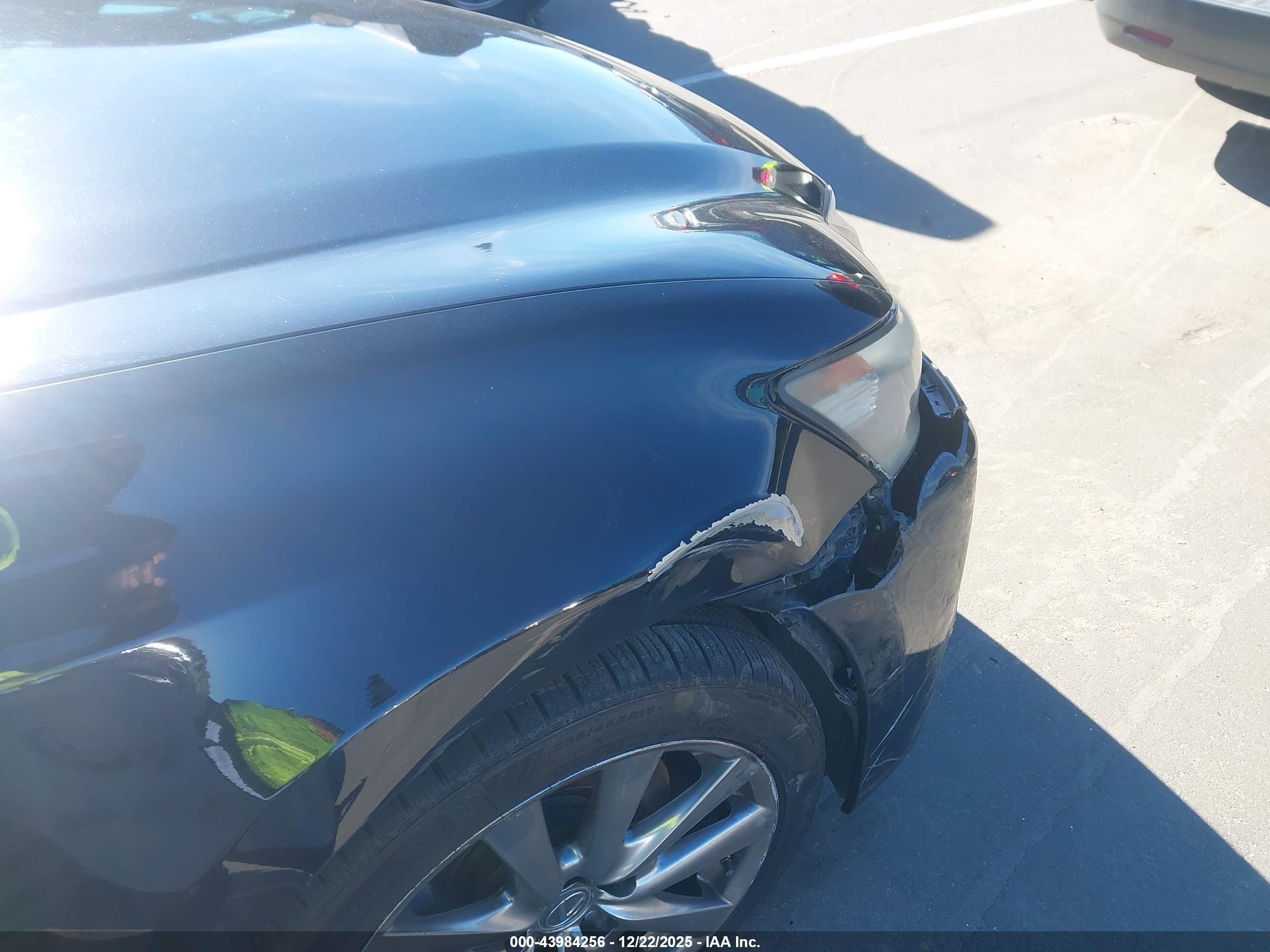 LEXUS GS image 6