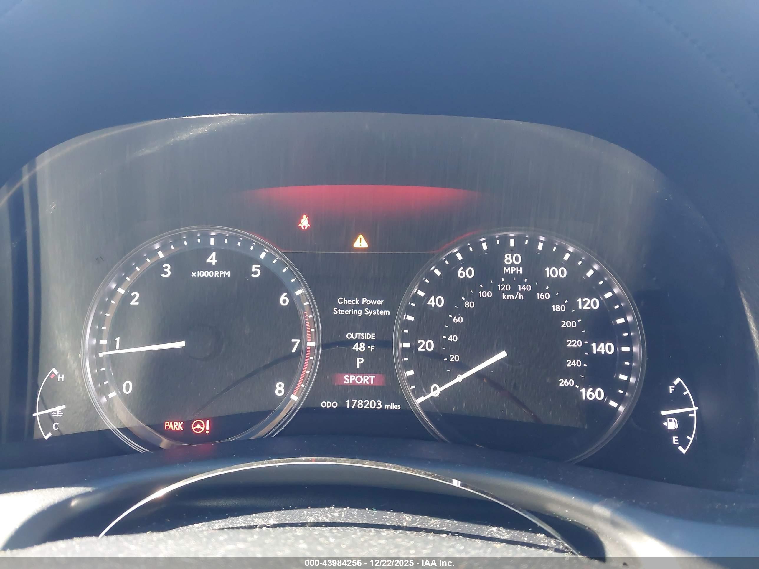 LEXUS GS image 7