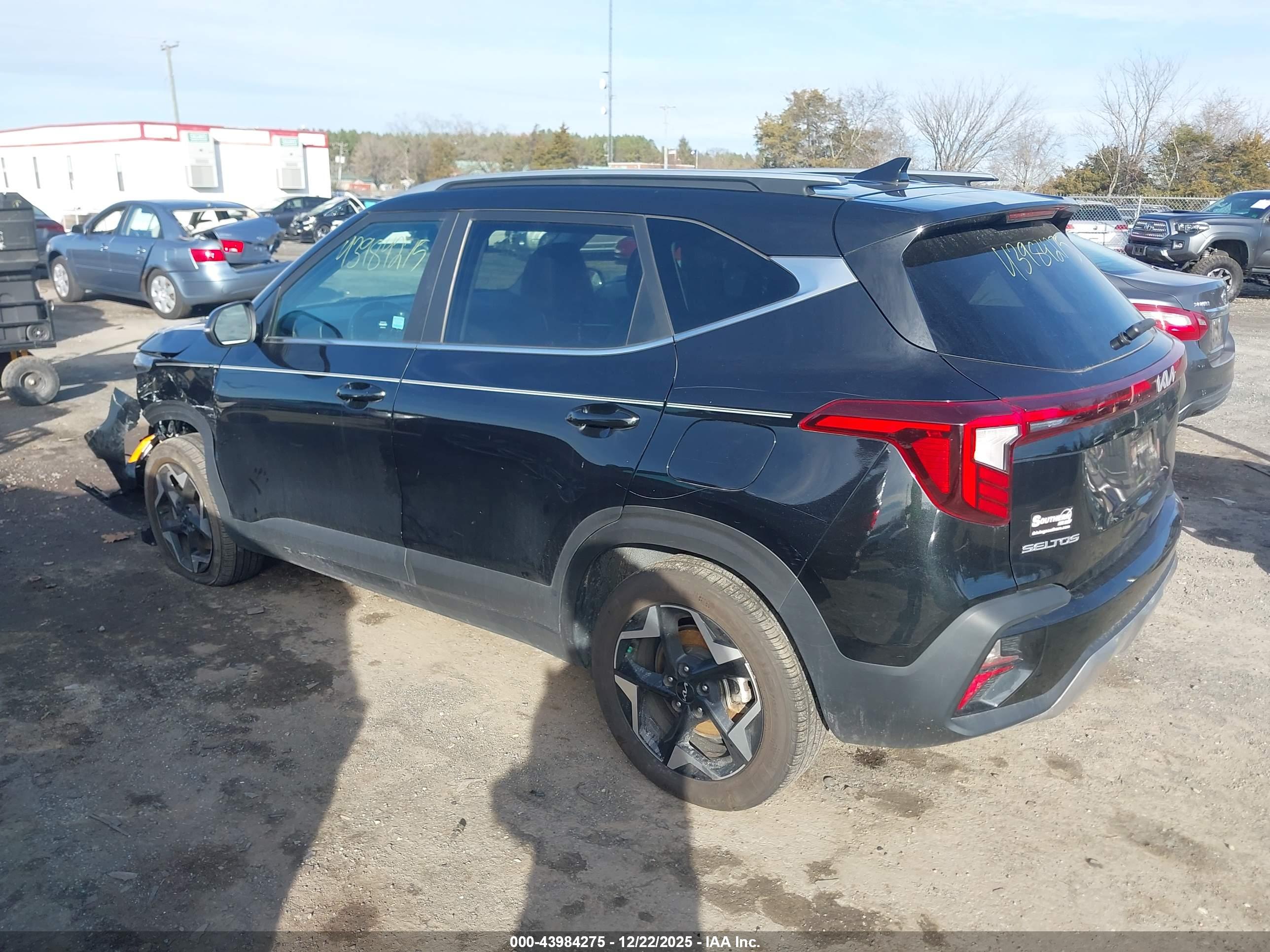 KIA SELTOS image 3