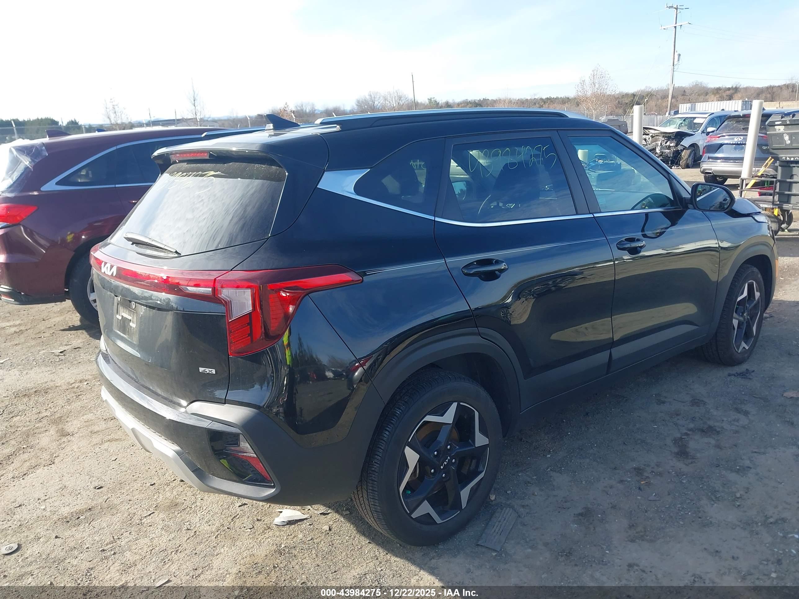 KIA SELTOS image 4