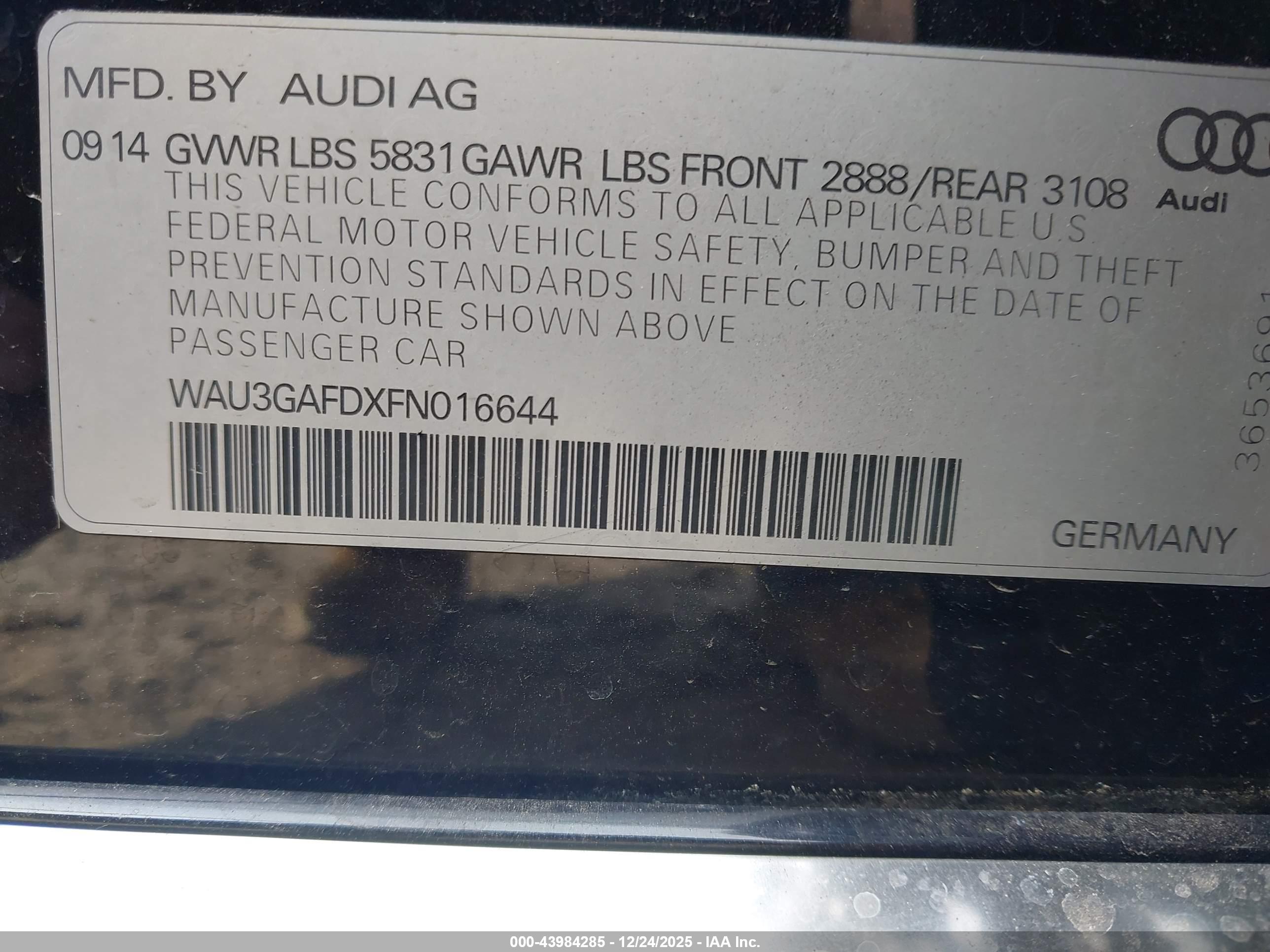 AUDI A8 image 9
