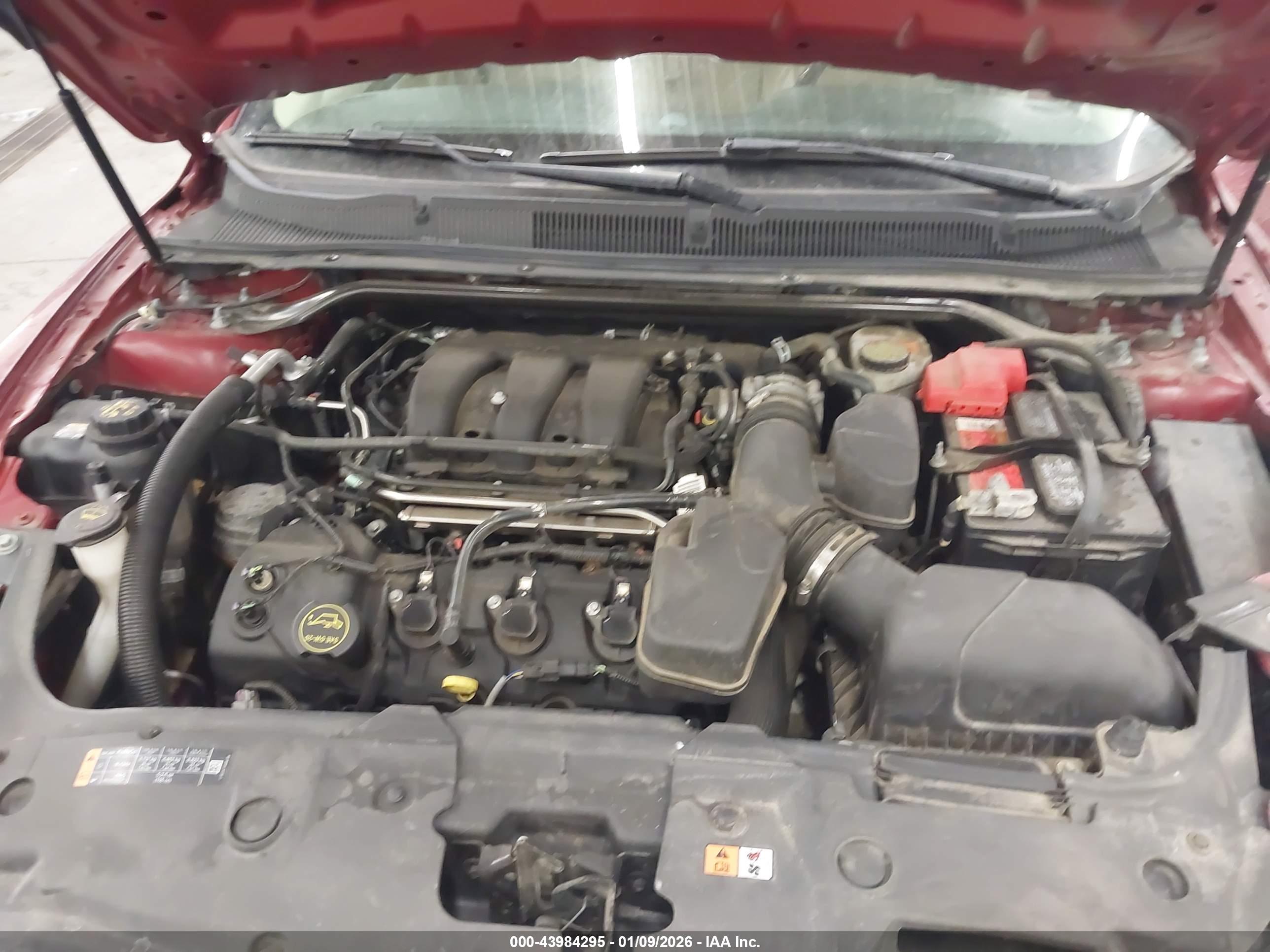 FORD TAURUS image 10