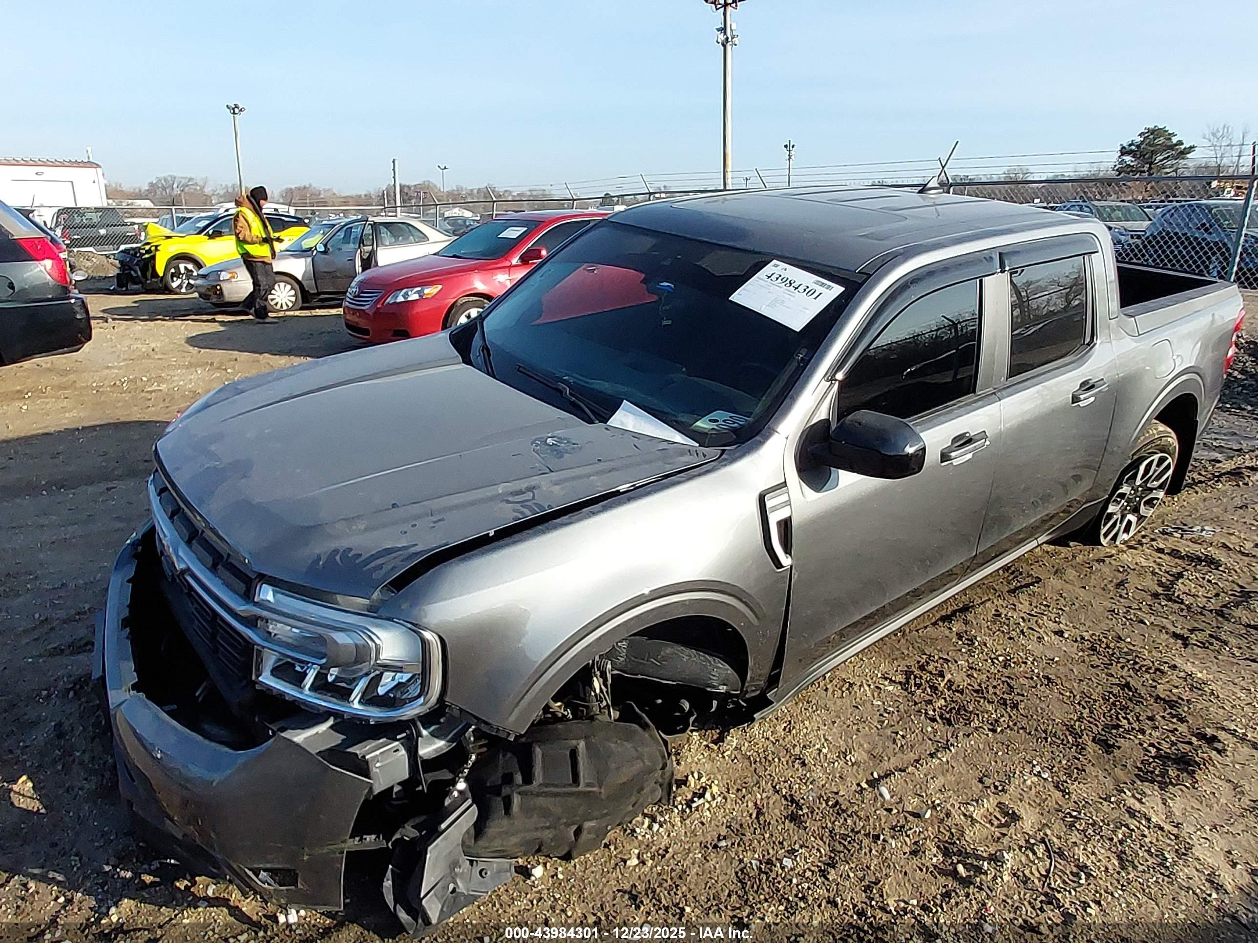FORD MAVERICK image 2