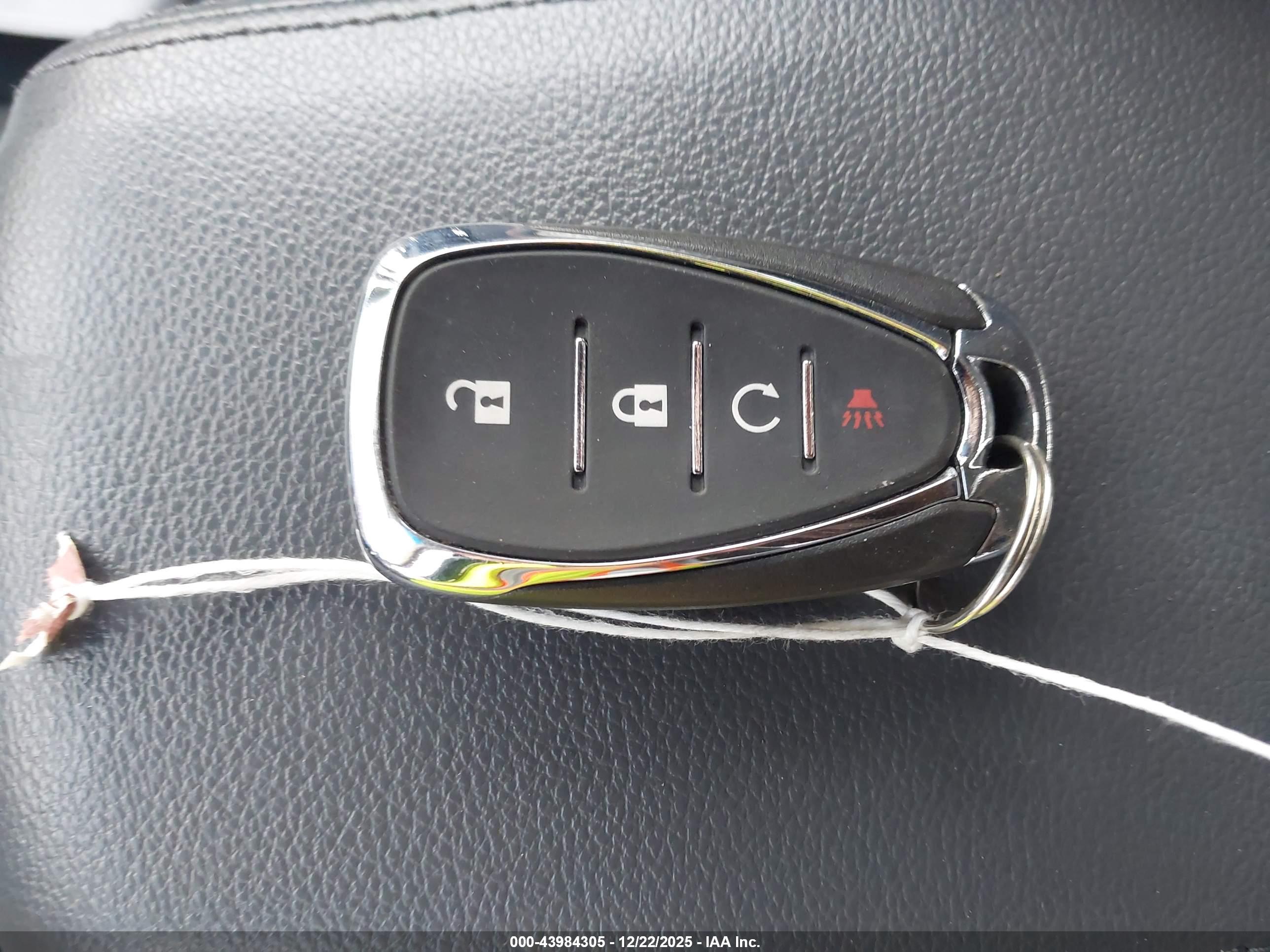 CHEVROLET BOLT image 11