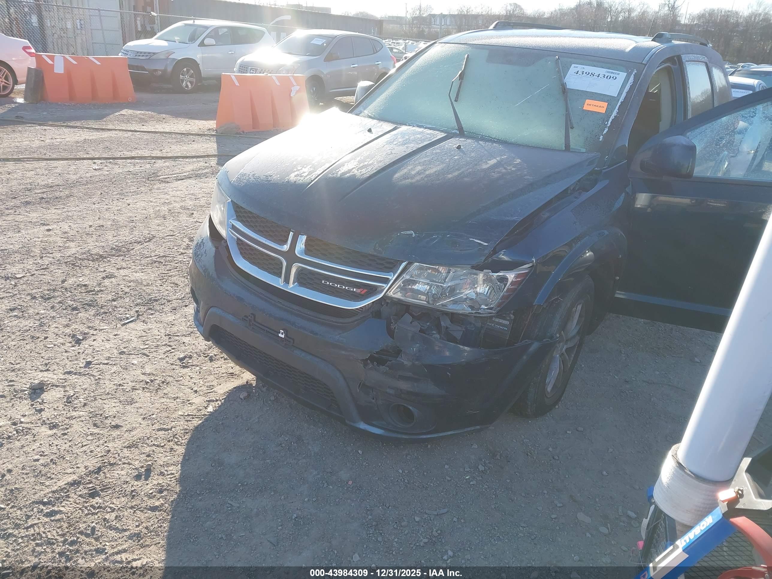 DODGE JOURNEY image 6