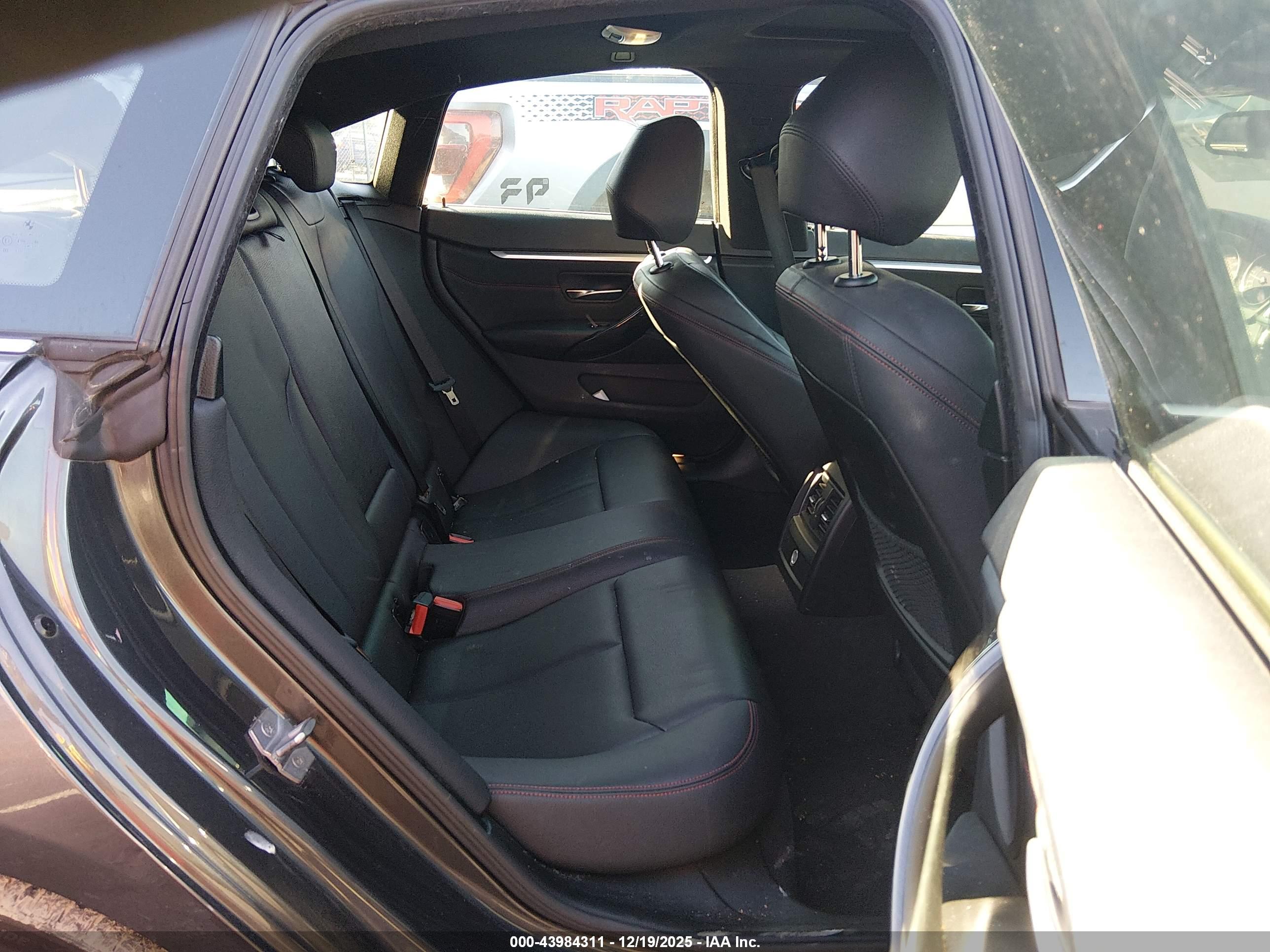 BMW 430I image 8