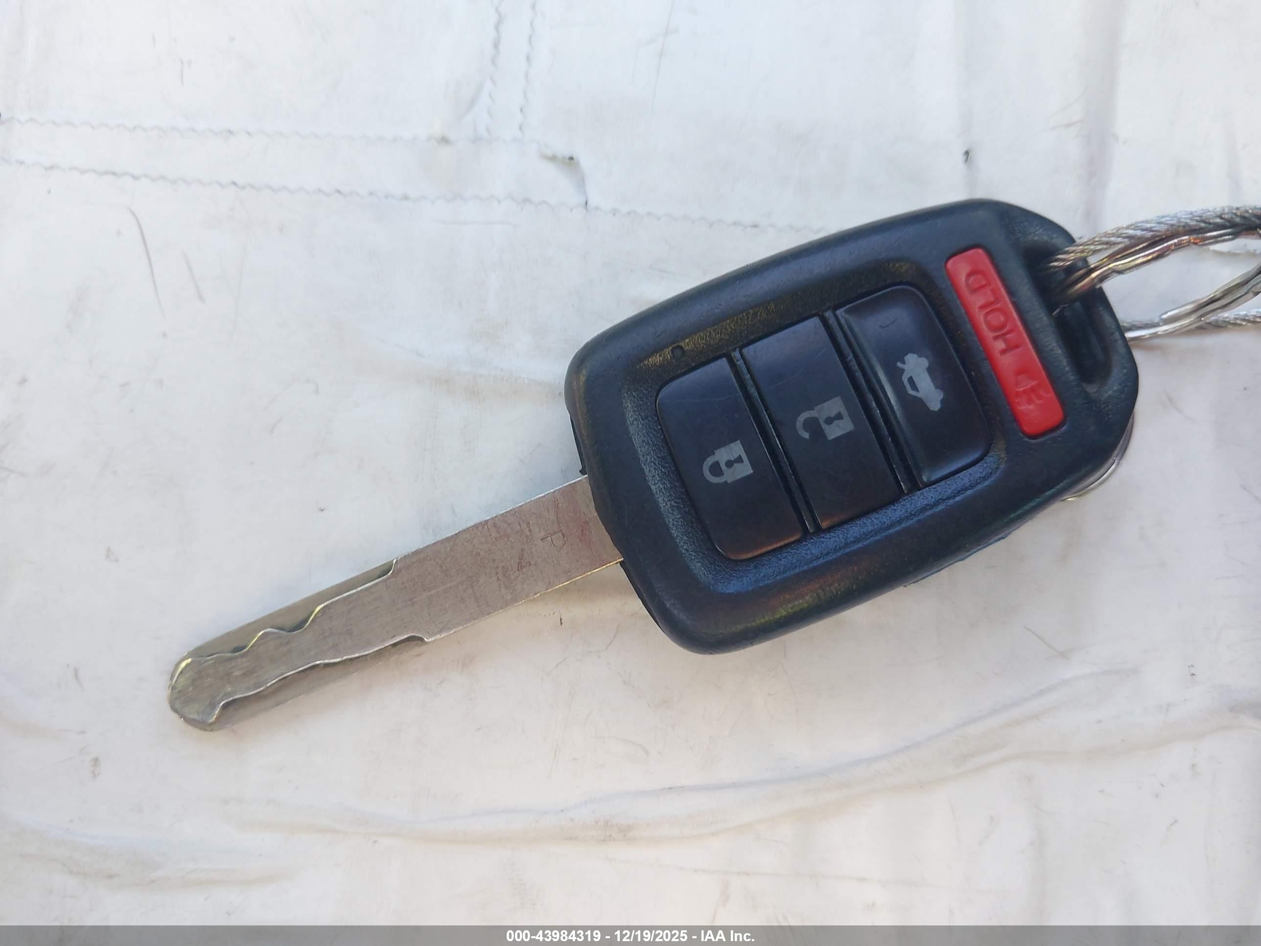 HONDA ACCORD image 11