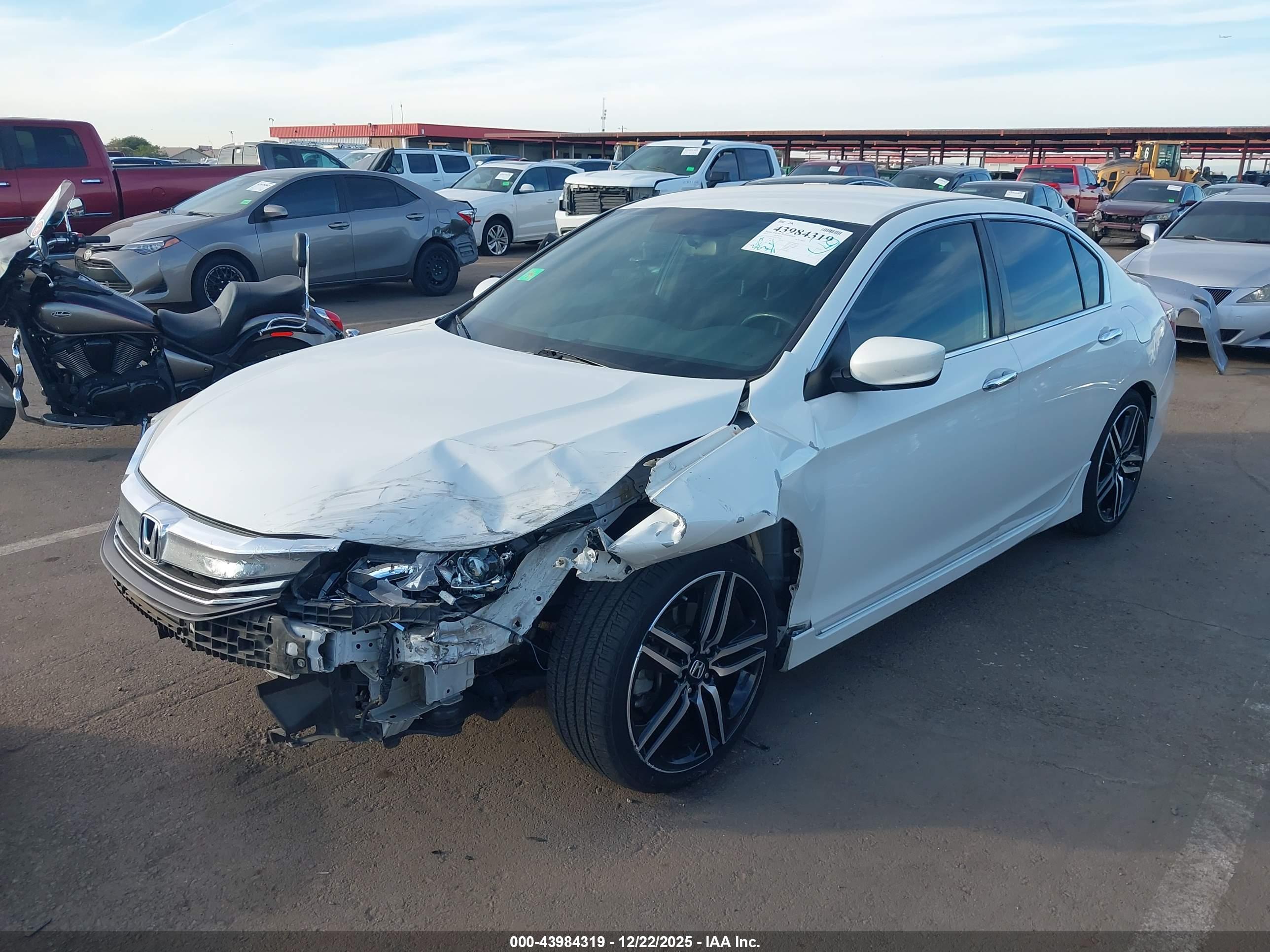 HONDA ACCORD image 2