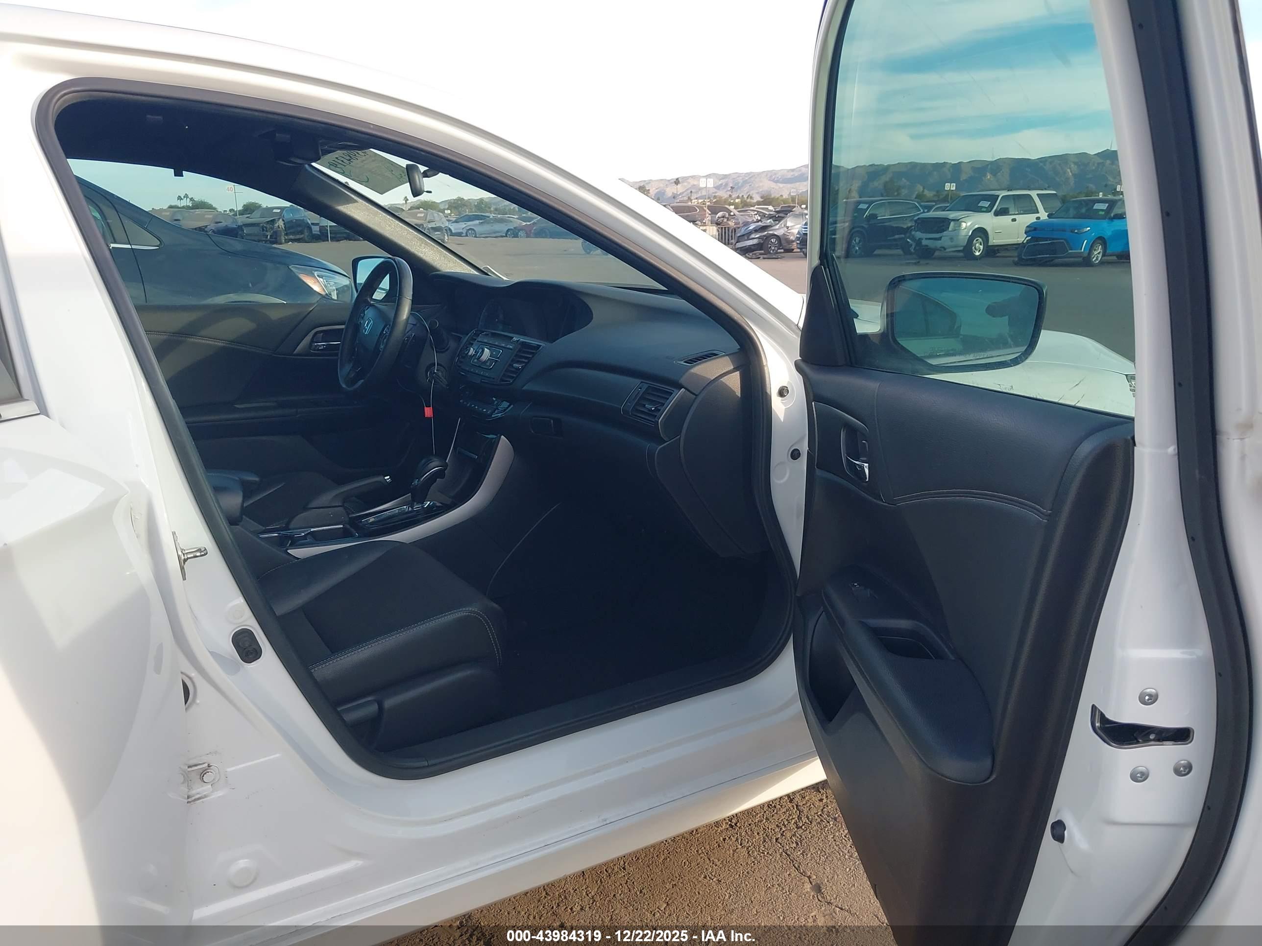 HONDA ACCORD image 5