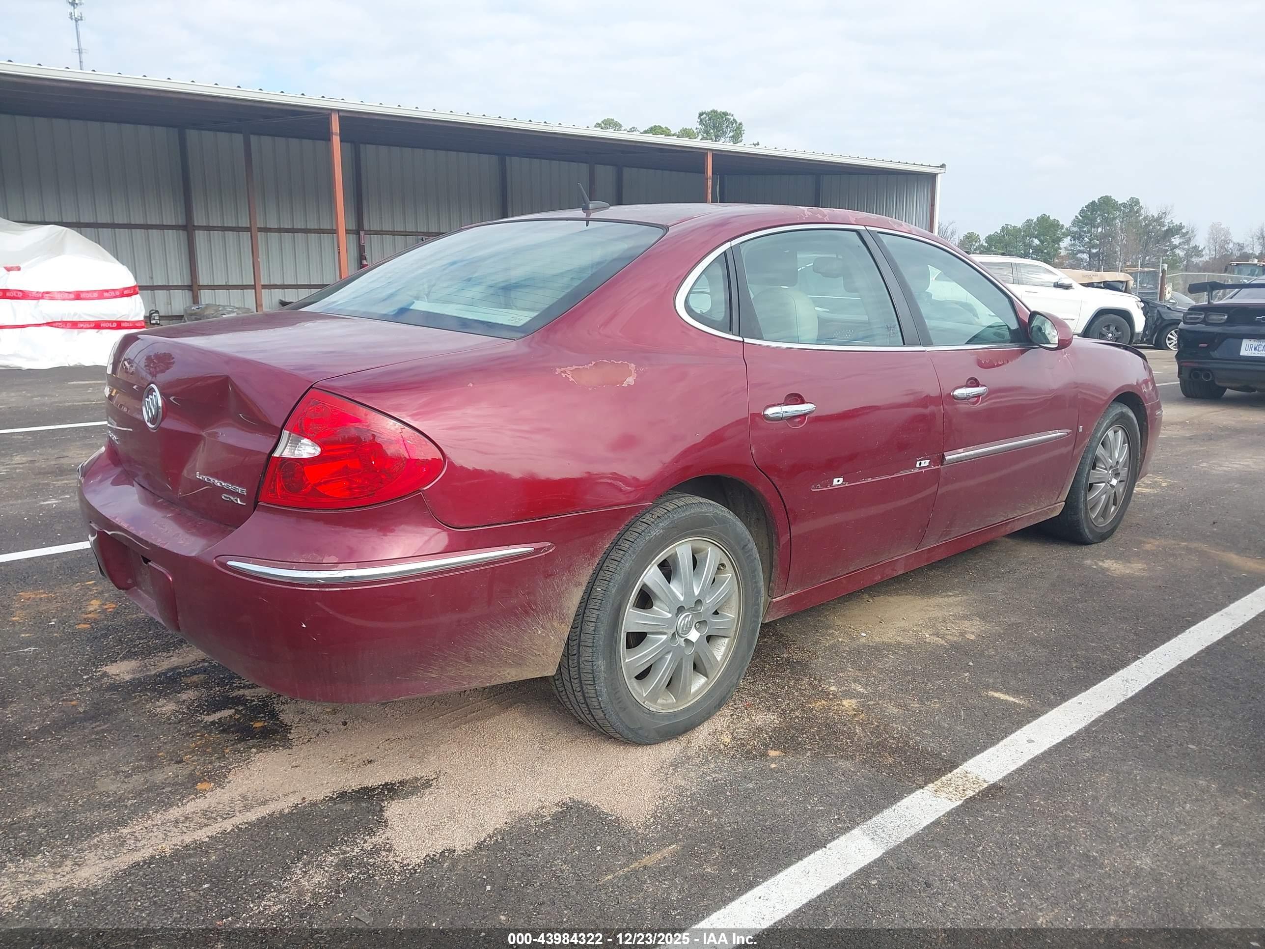 BUICK LACROSSE image 4