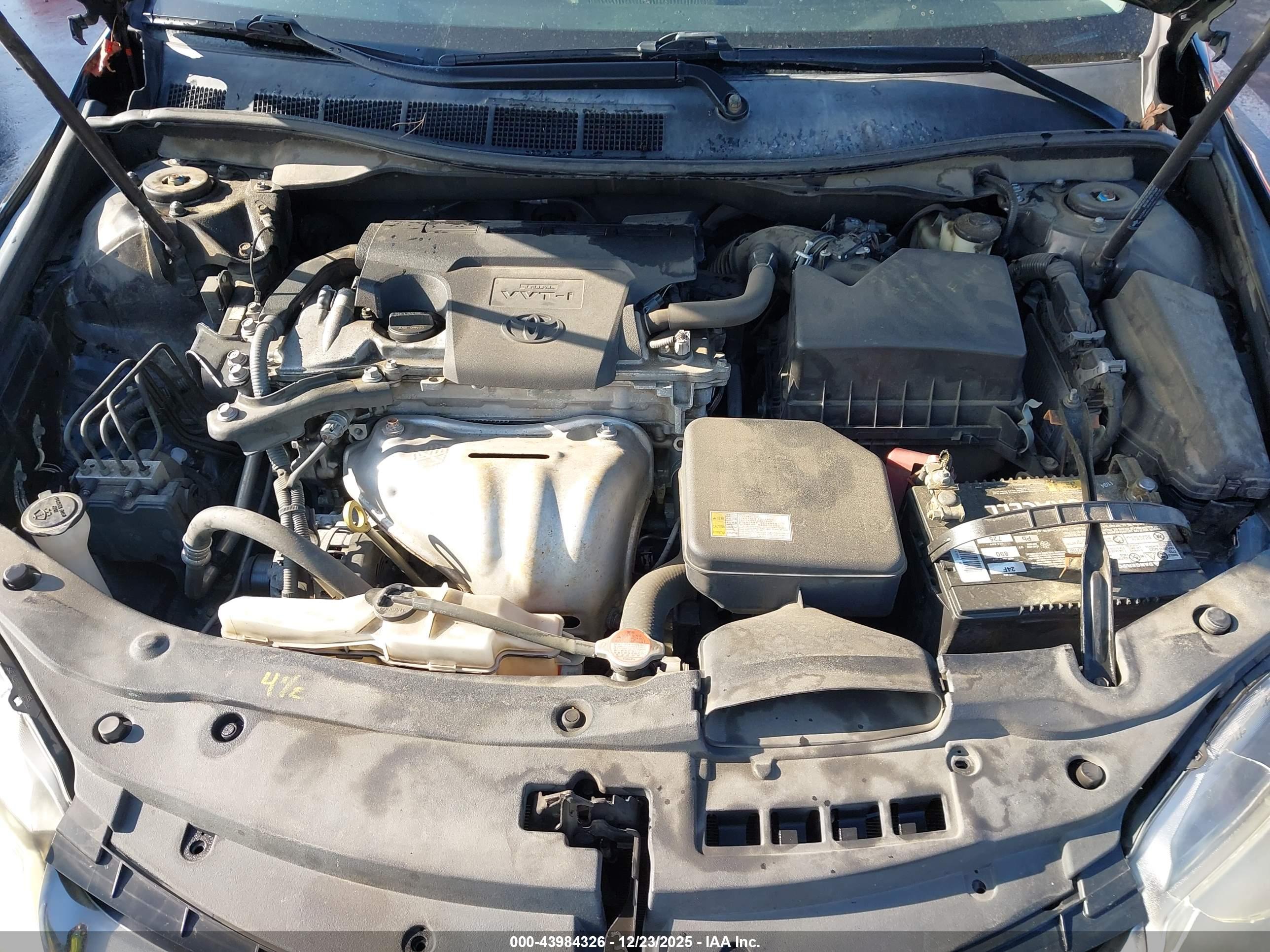 TOYOTA CAMRY image 10