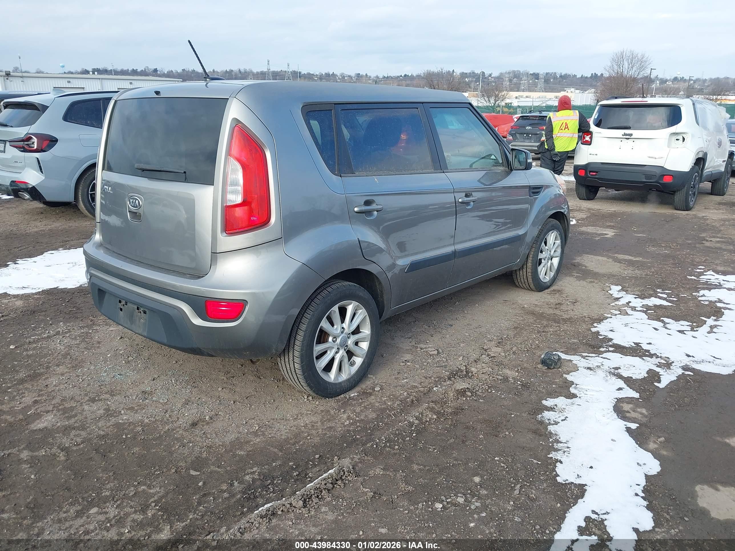 KIA SOUL image 4