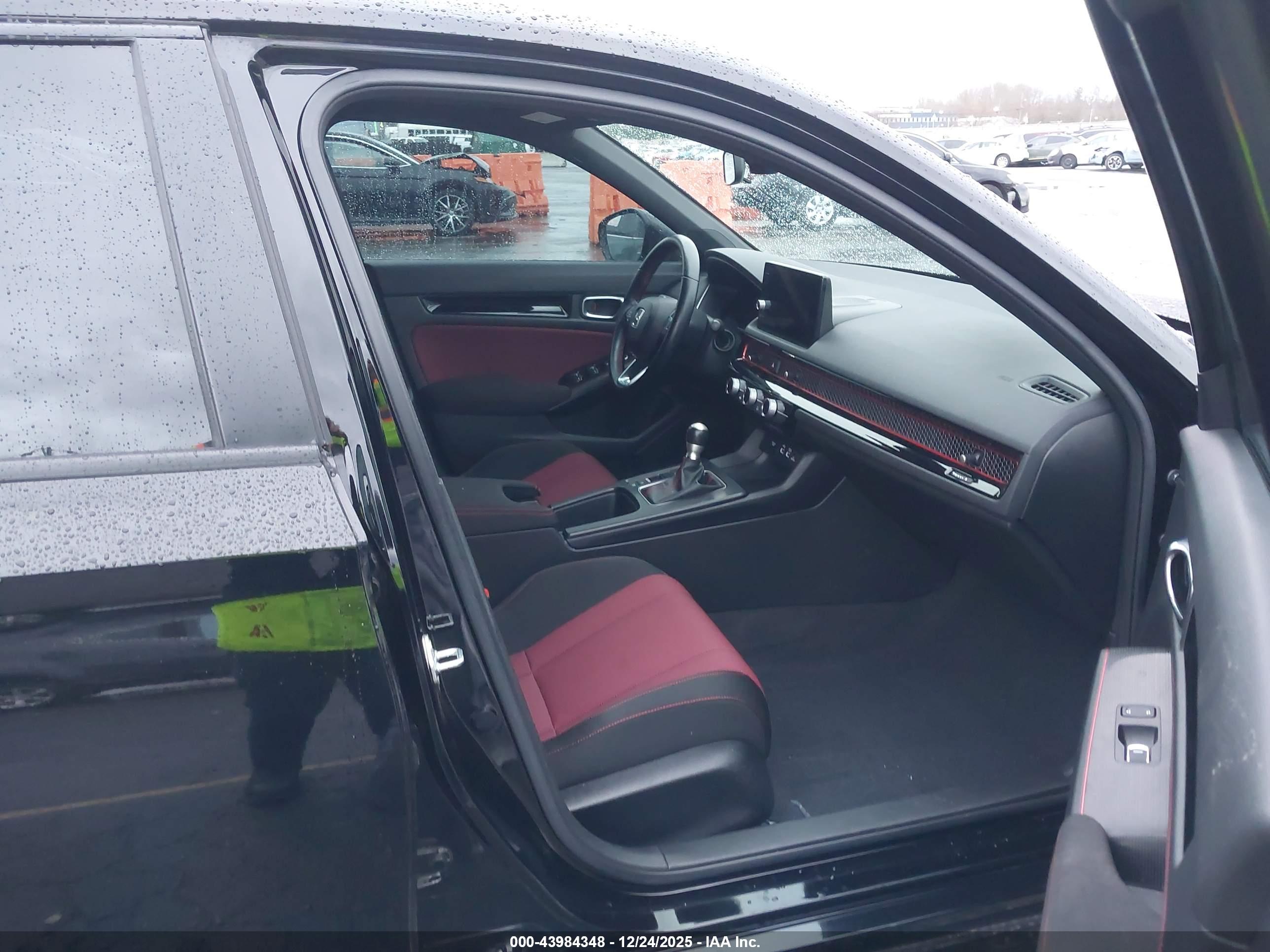 HONDA CIVIC image 5