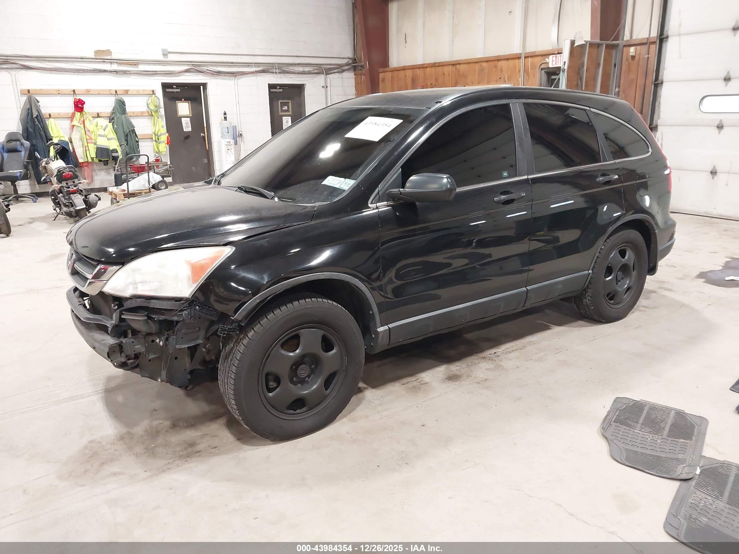 HONDA CR-V image 2