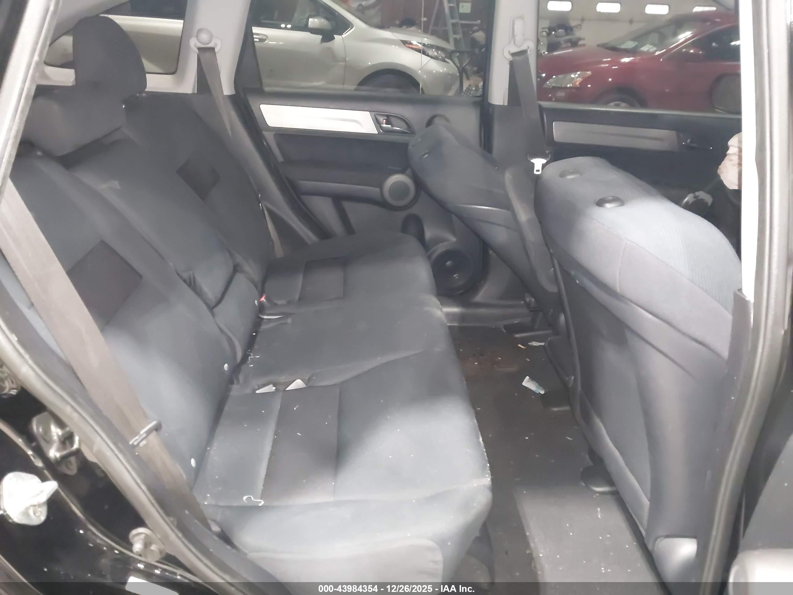 HONDA CR-V image 8