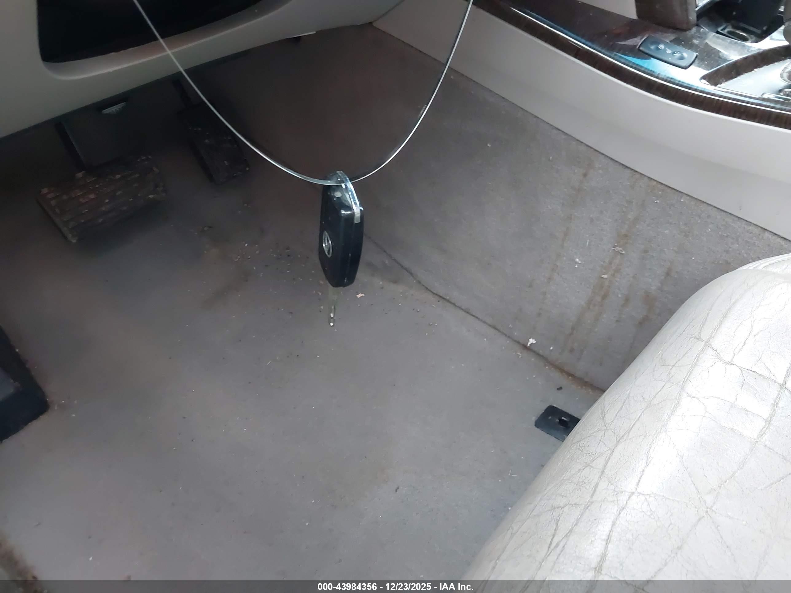 ACURA MDX image 11
