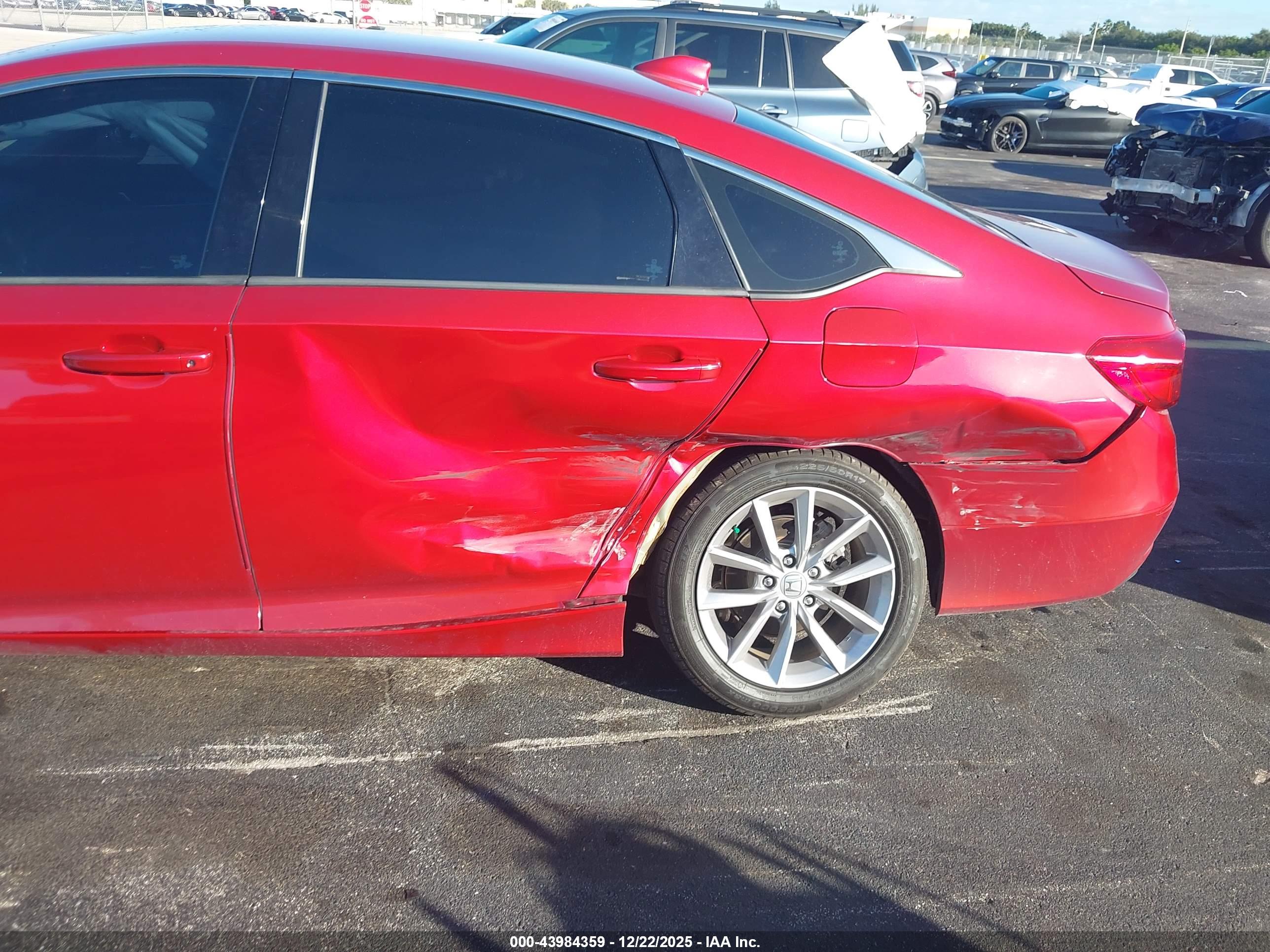HONDA ACCORD image 6