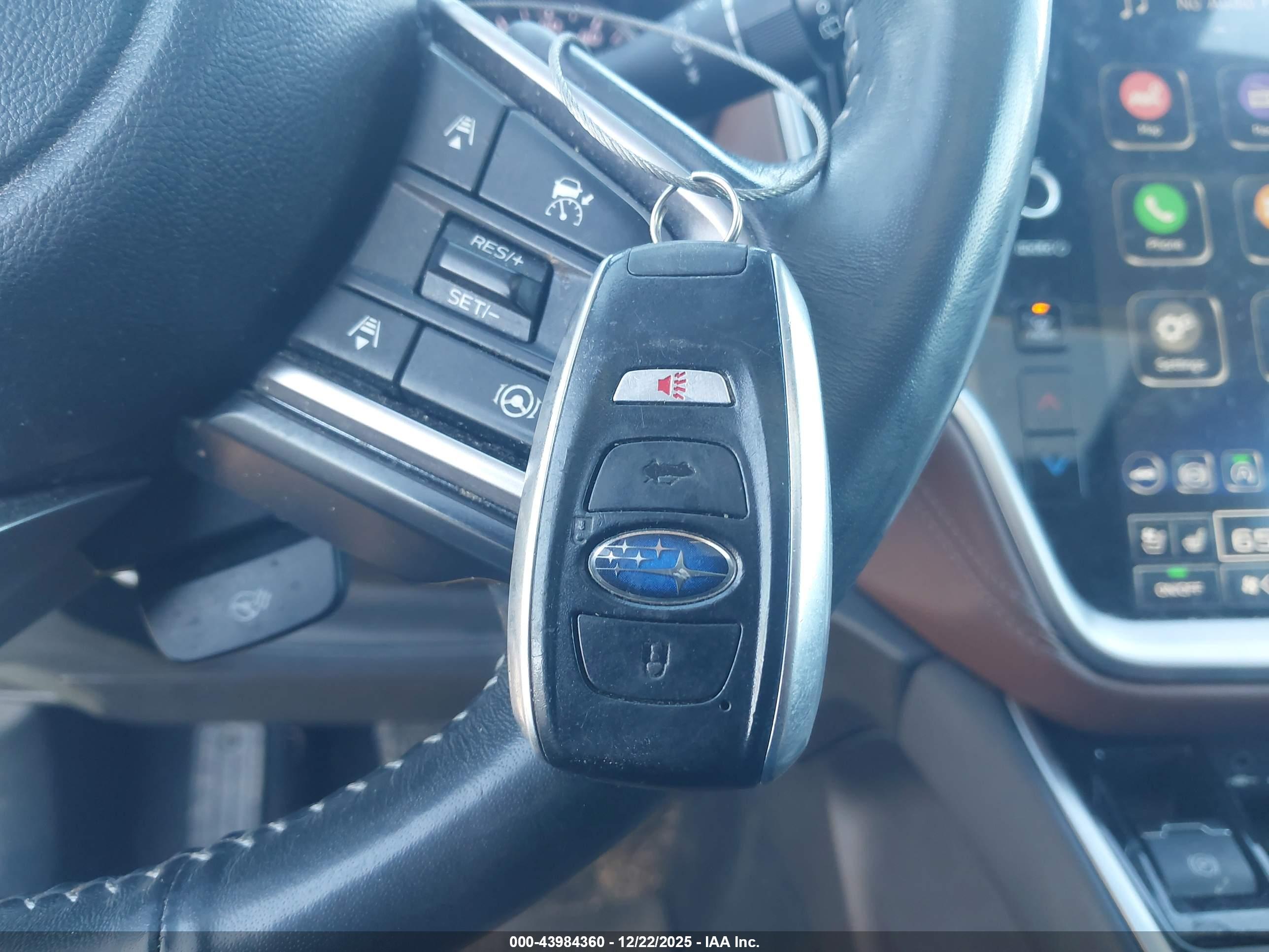 SUBARU OUTBACK image 11