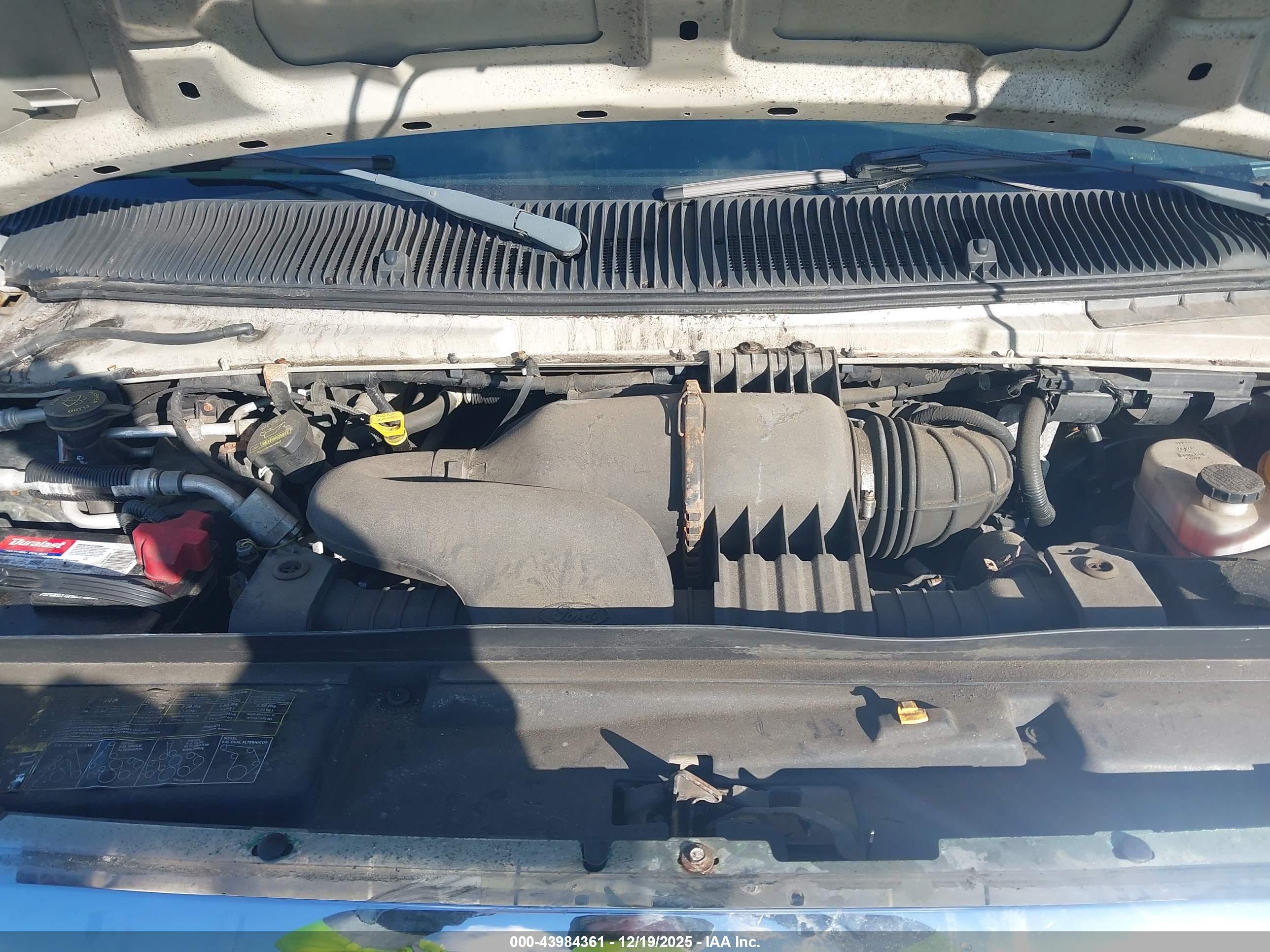 FORD E-350 image 10