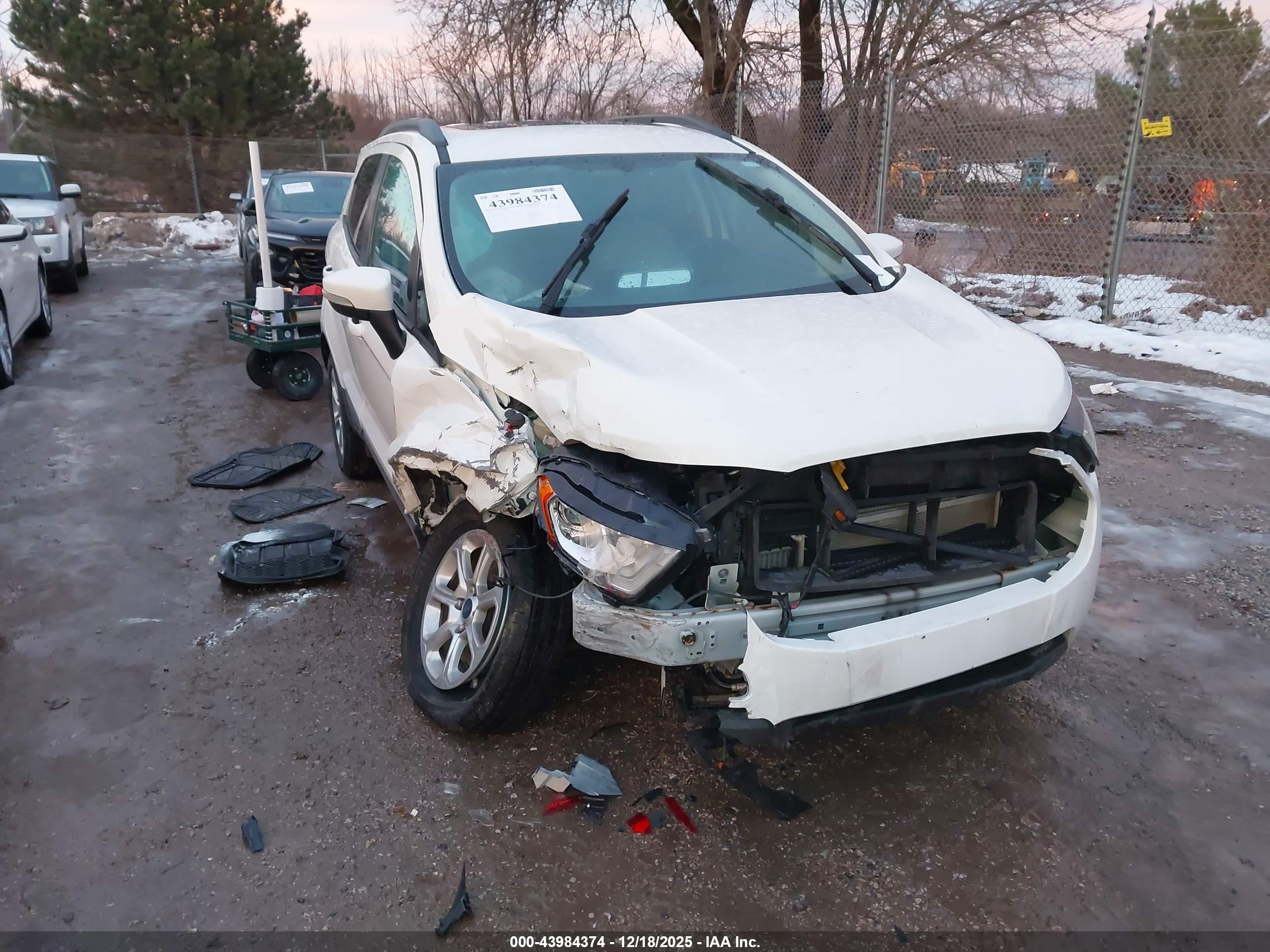 FORD ECOSPORT image 6
