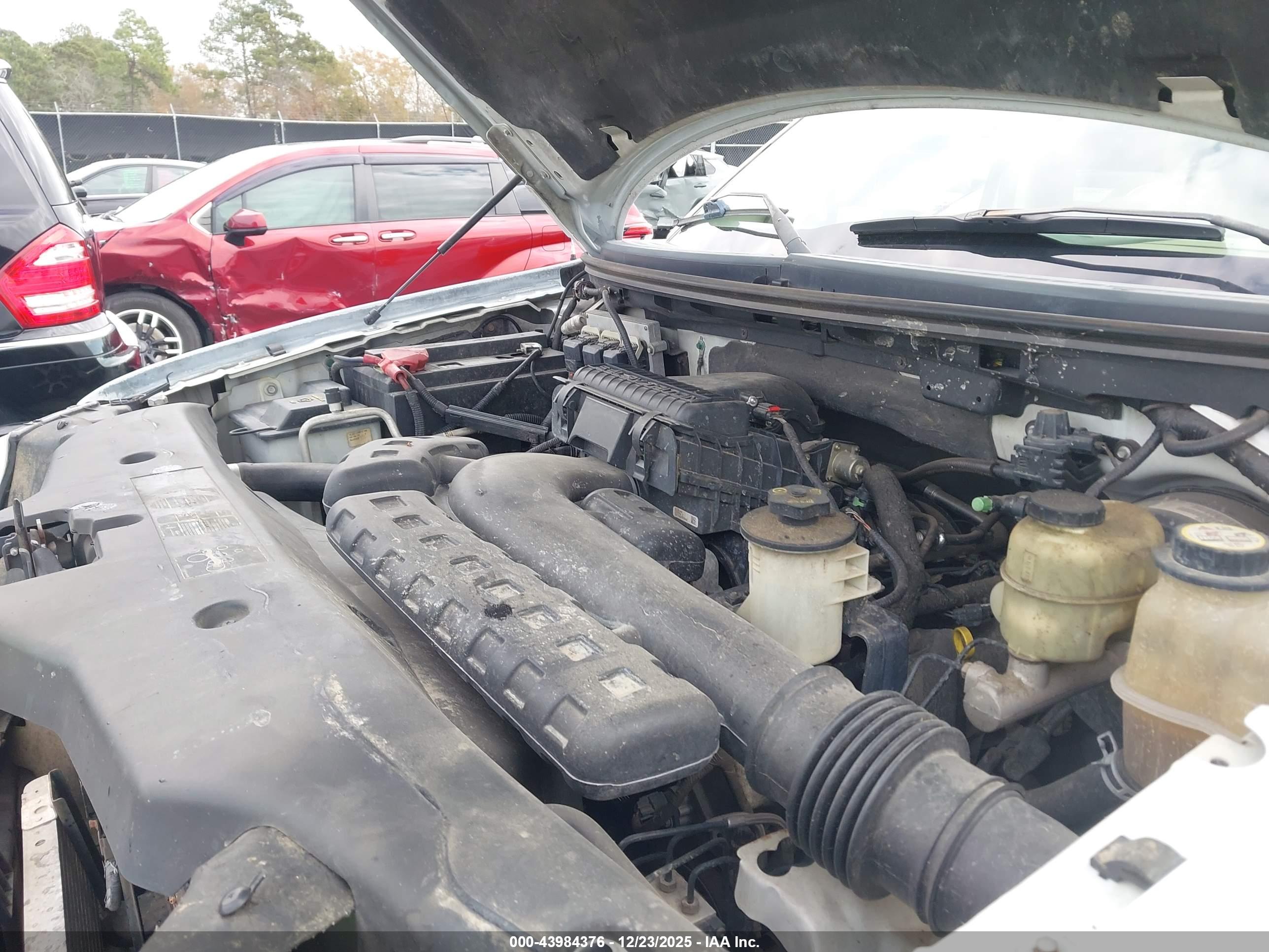 FORD F-150 image 10