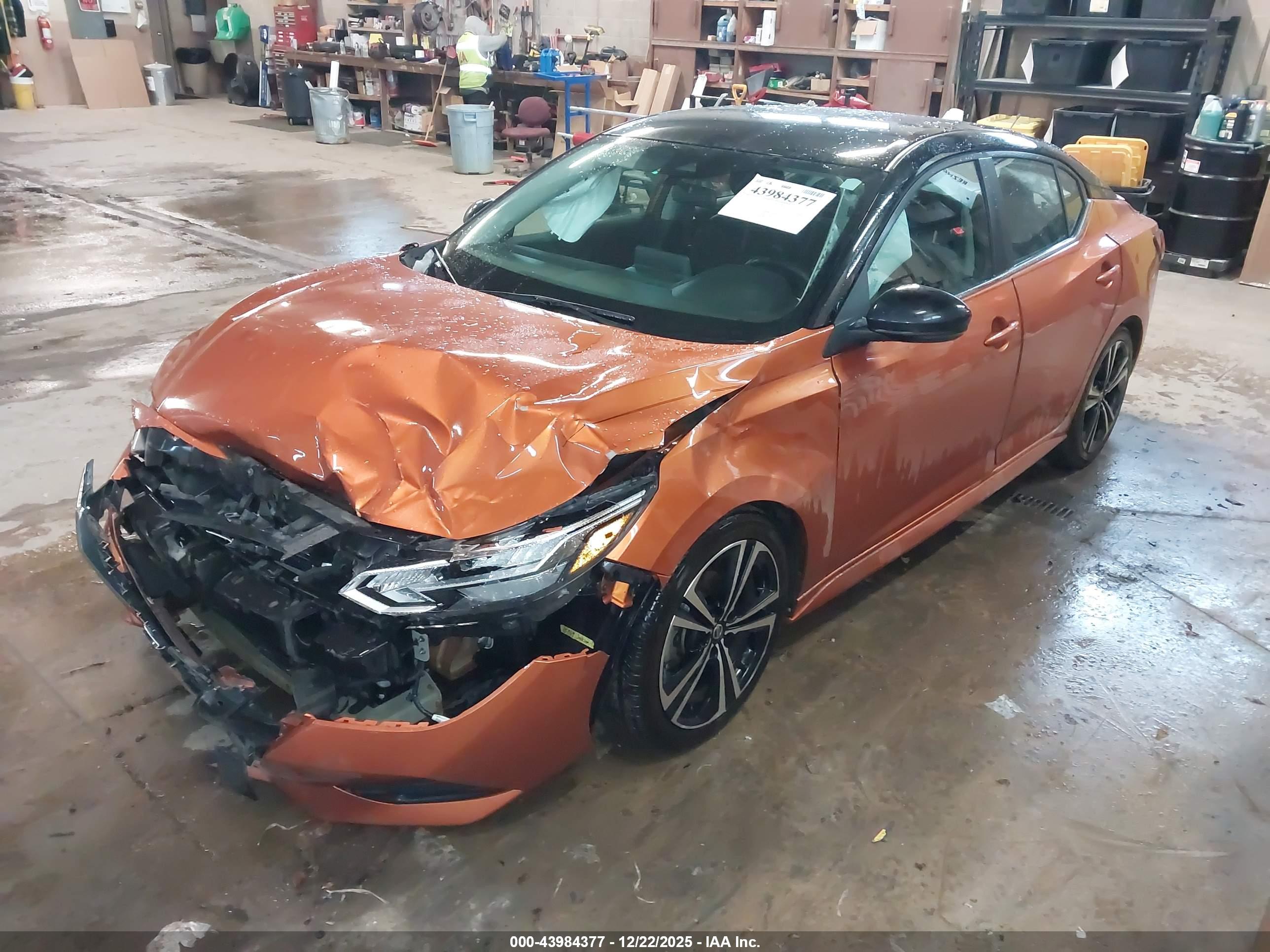 NISSAN SENTRA image 2