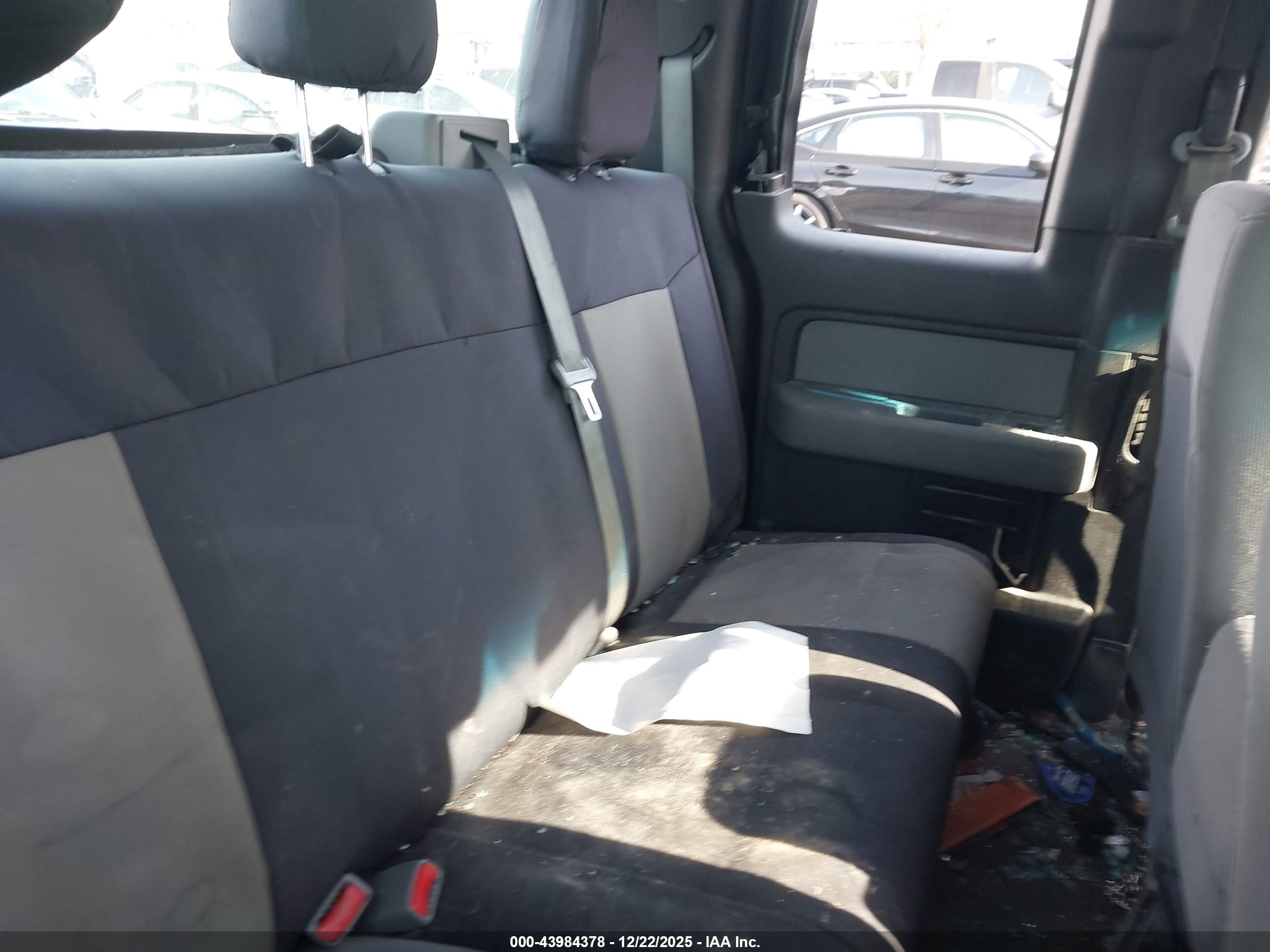 FORD F-150 image 8