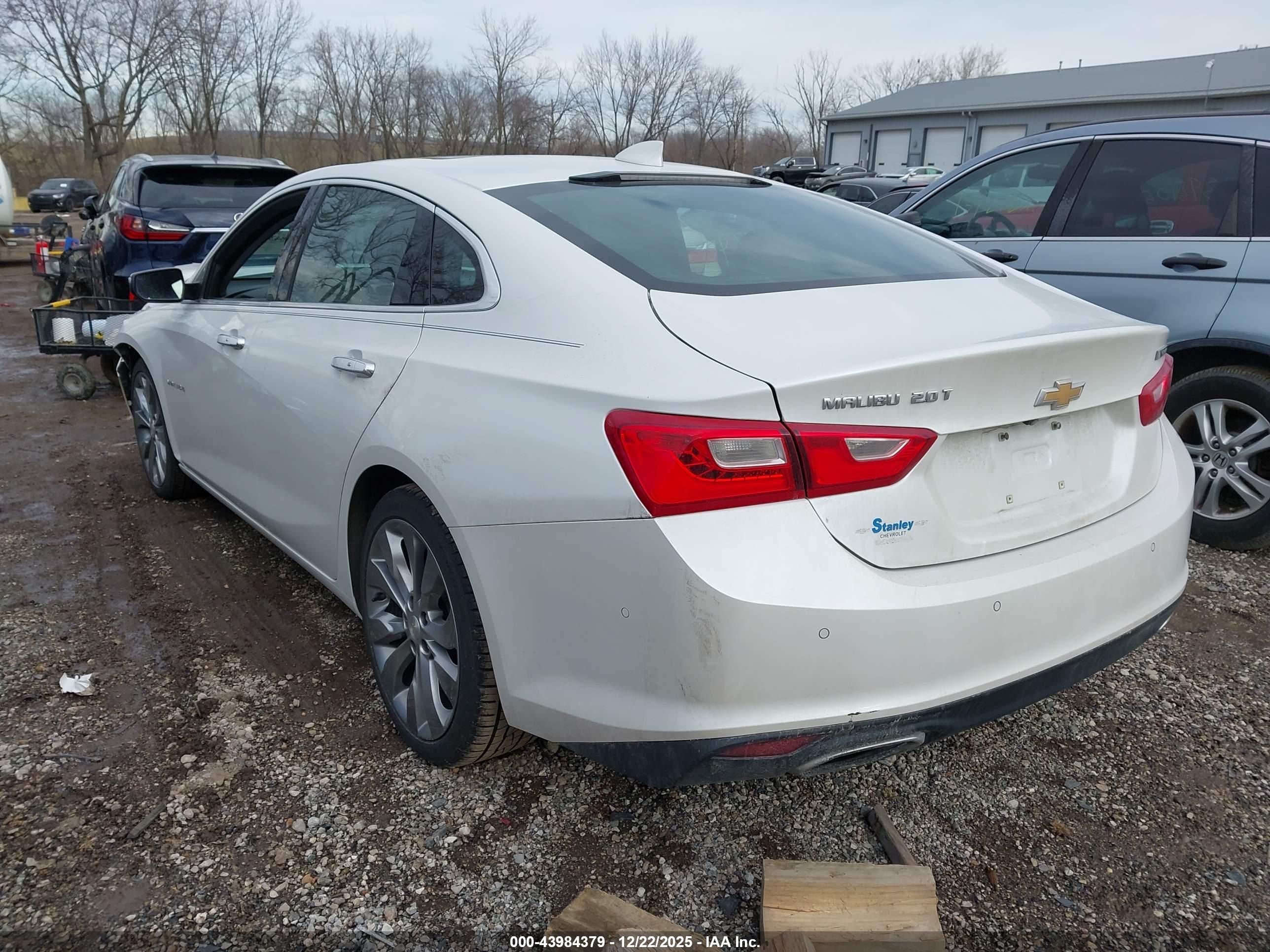 CHEVROLET MALIBU image 3