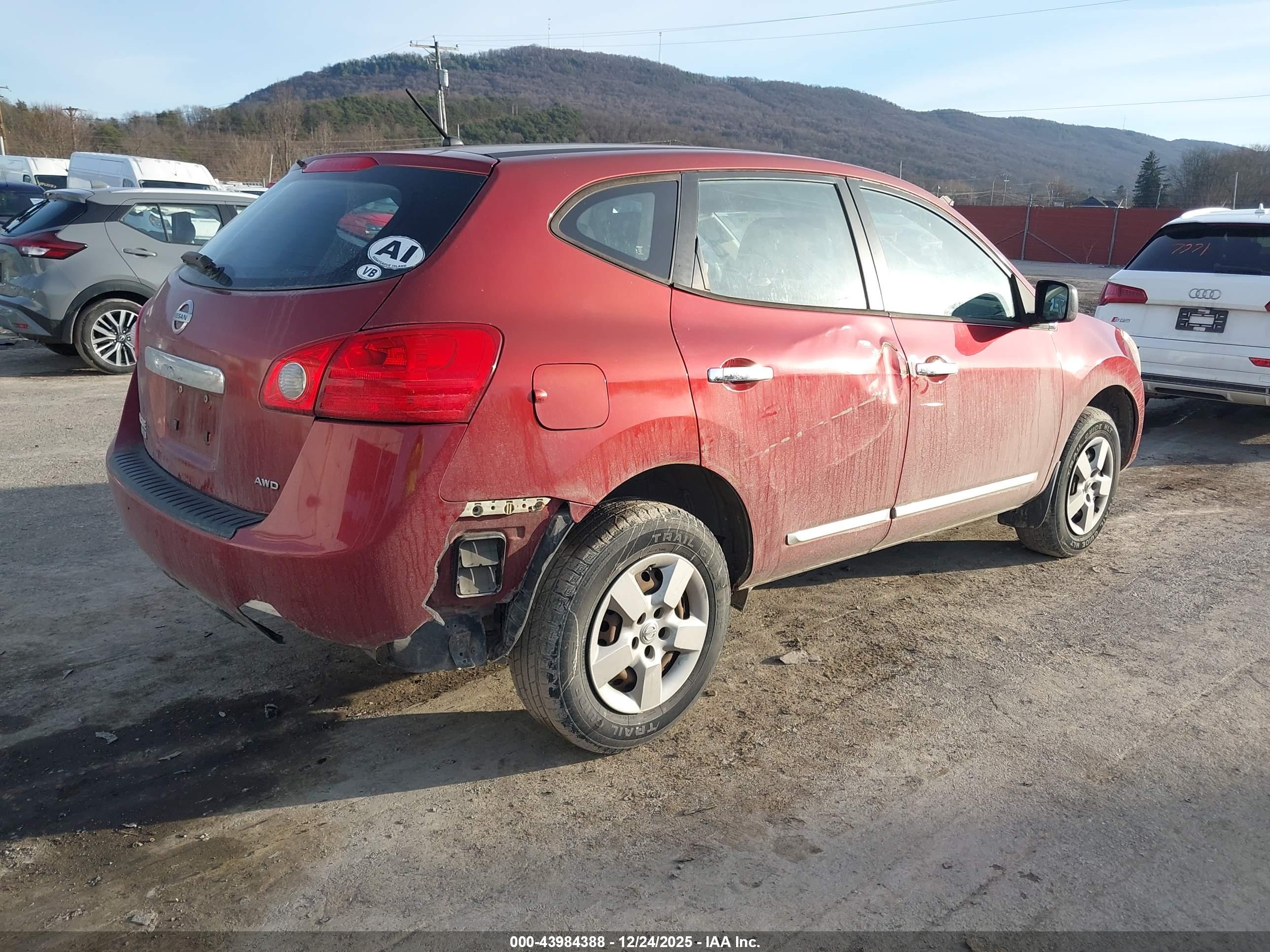NISSAN ROGUE image 6