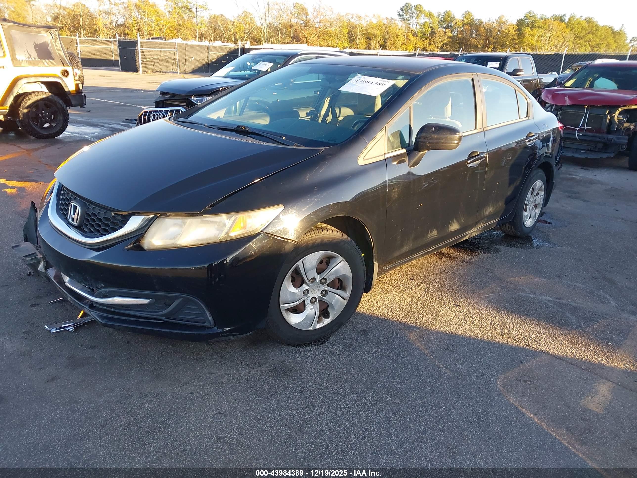 HONDA CIVIC image 2