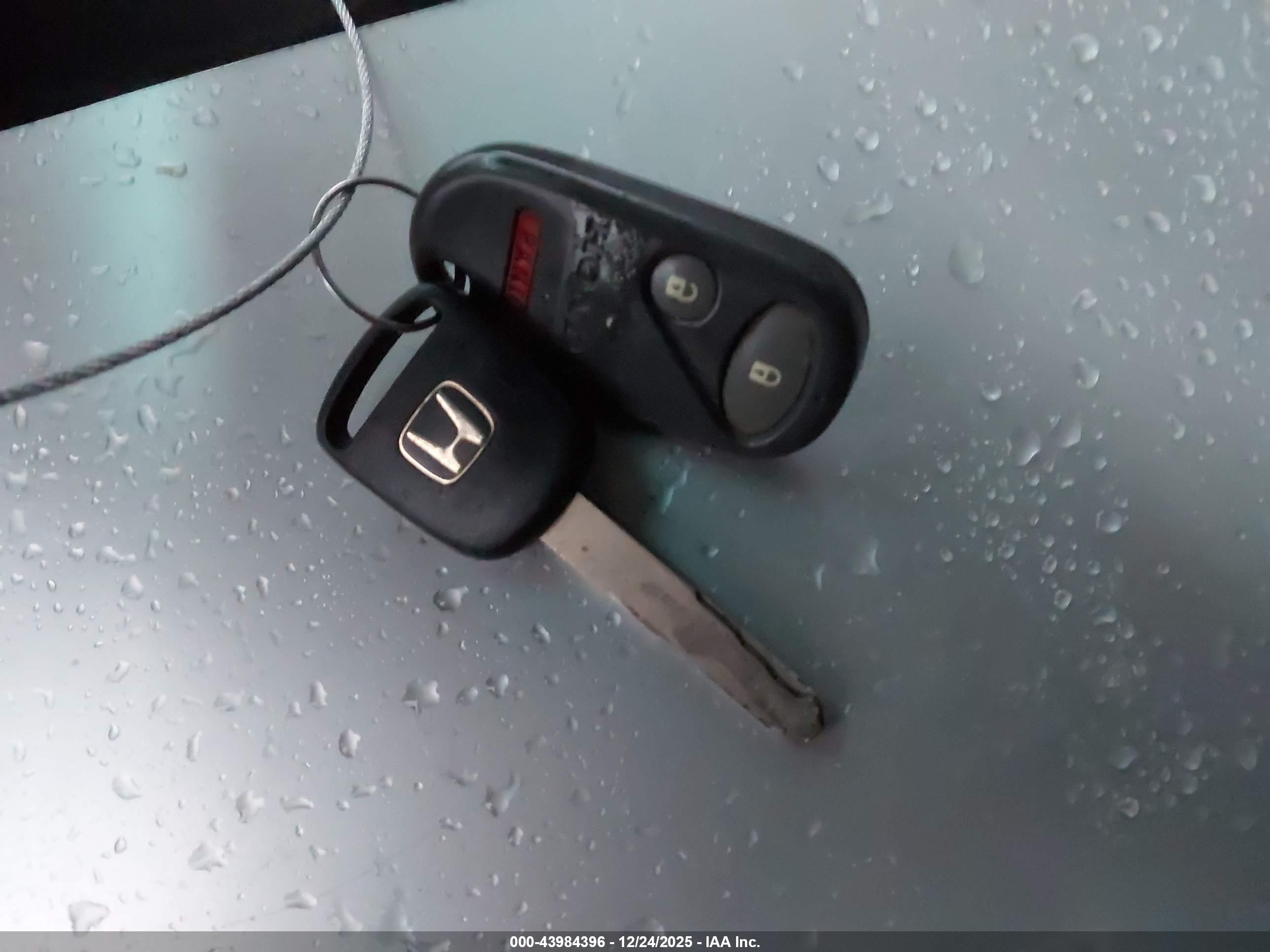HONDA CIVIC image 11