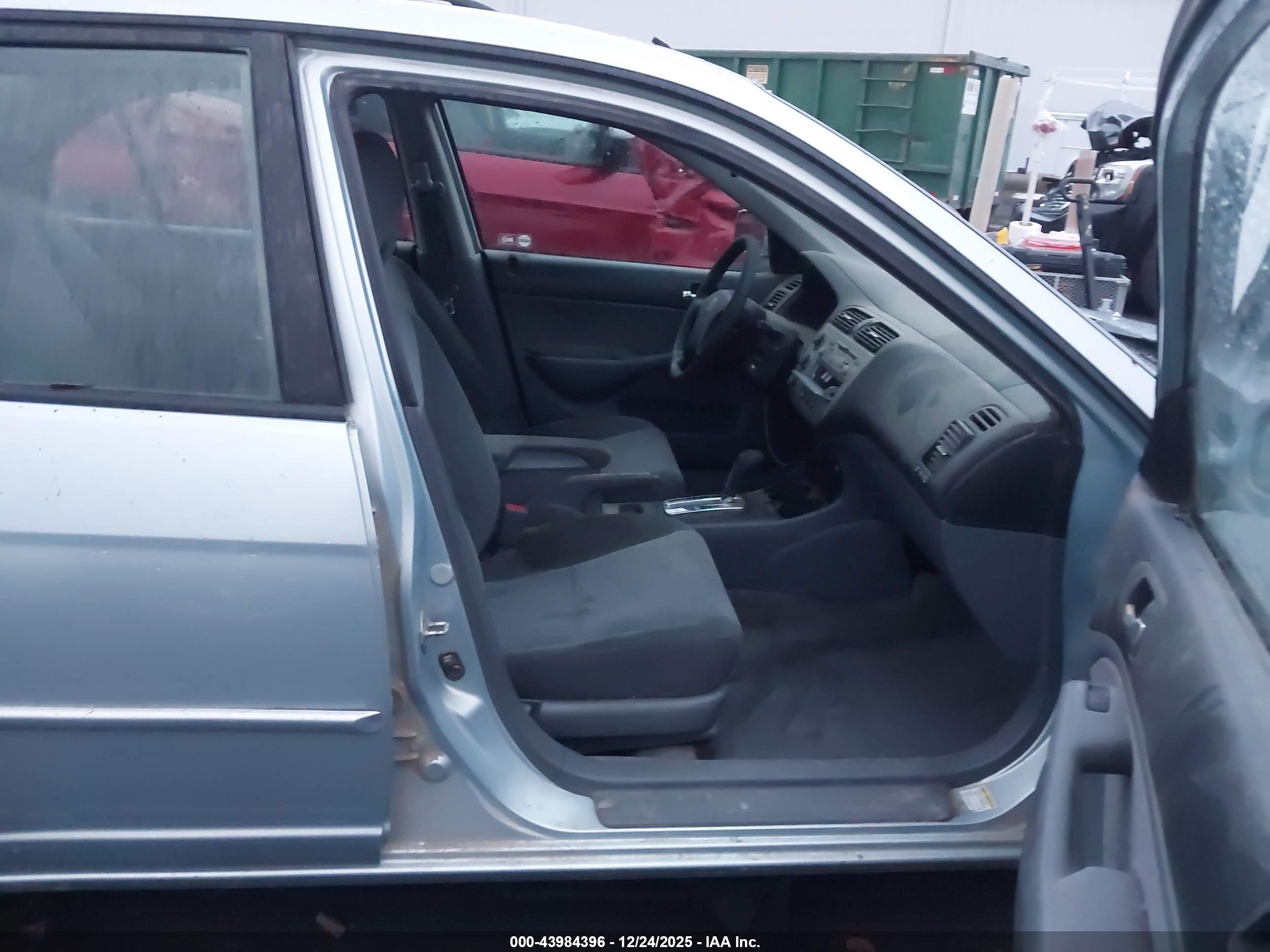 HONDA CIVIC image 5