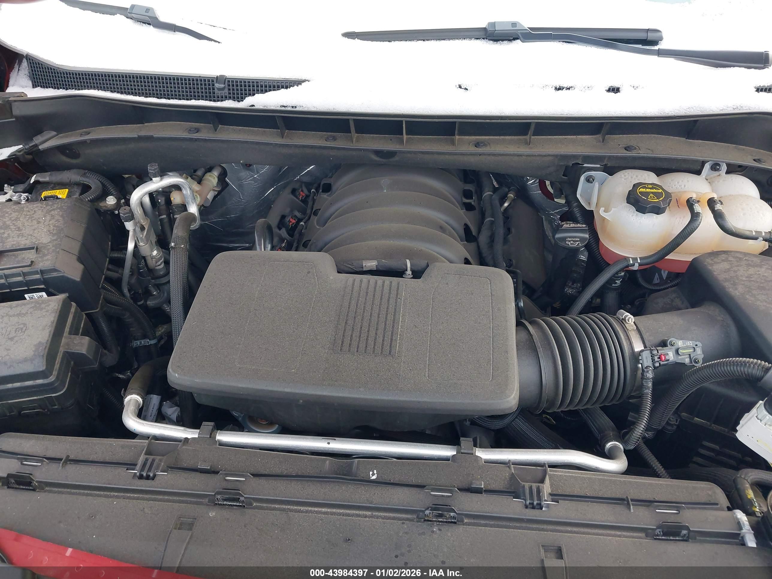 CHEVROLET SUBURBAN image 10