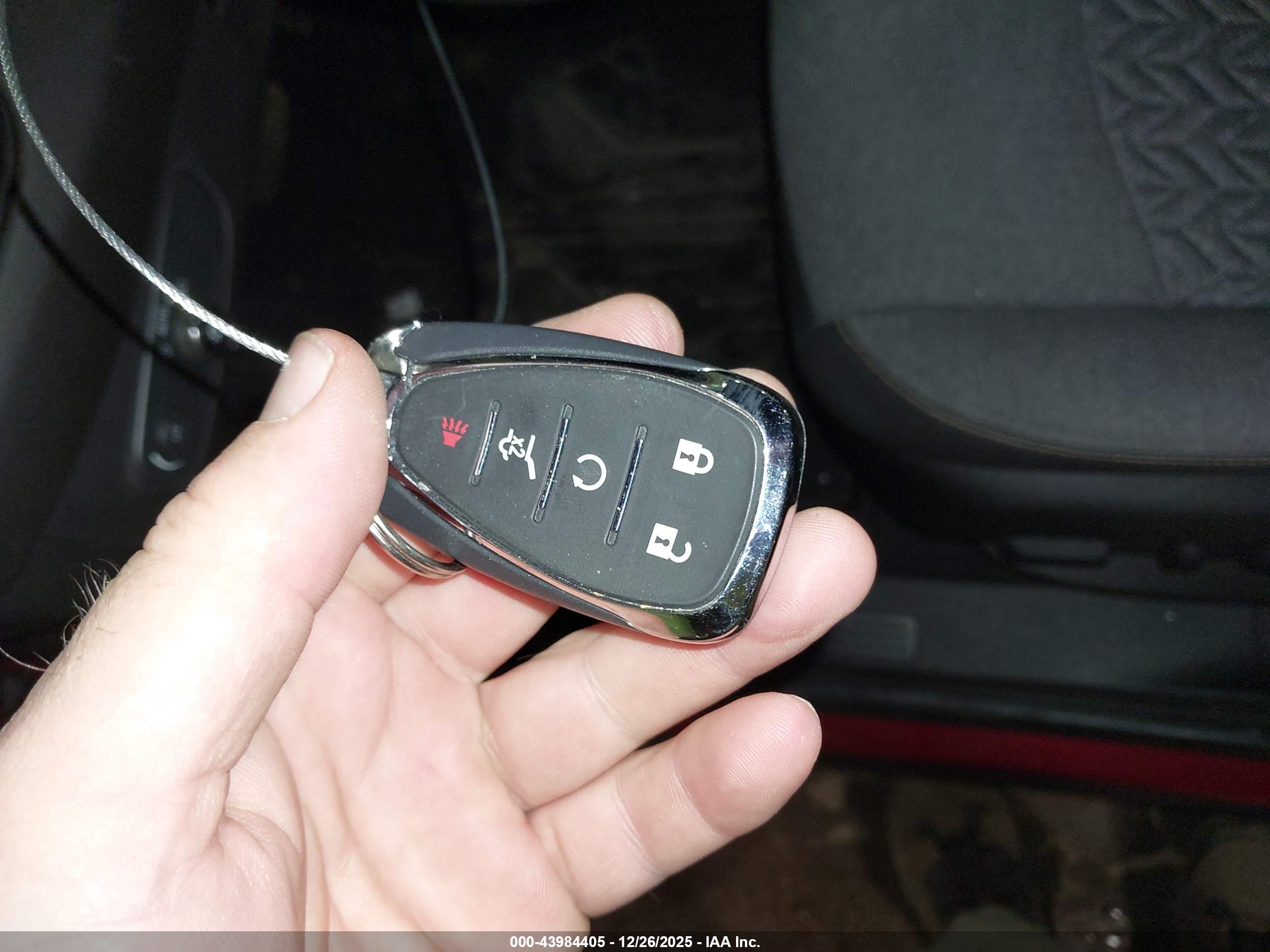 CHEVROLET EQUINOX image 11