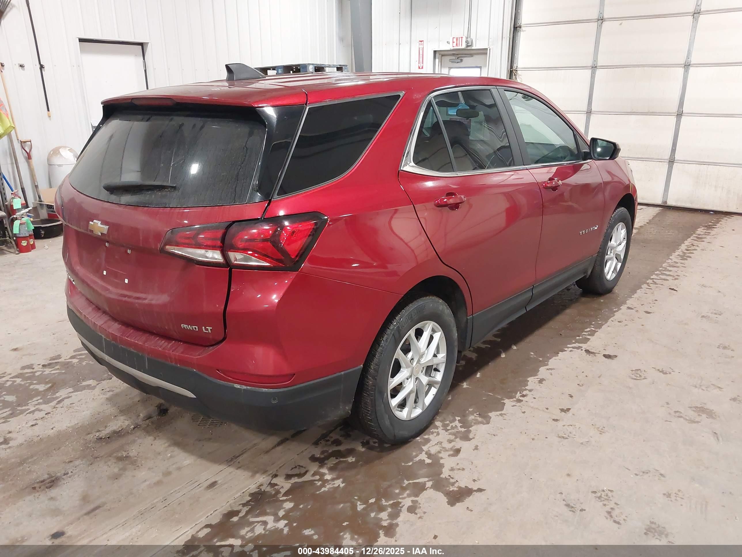 CHEVROLET EQUINOX image 4