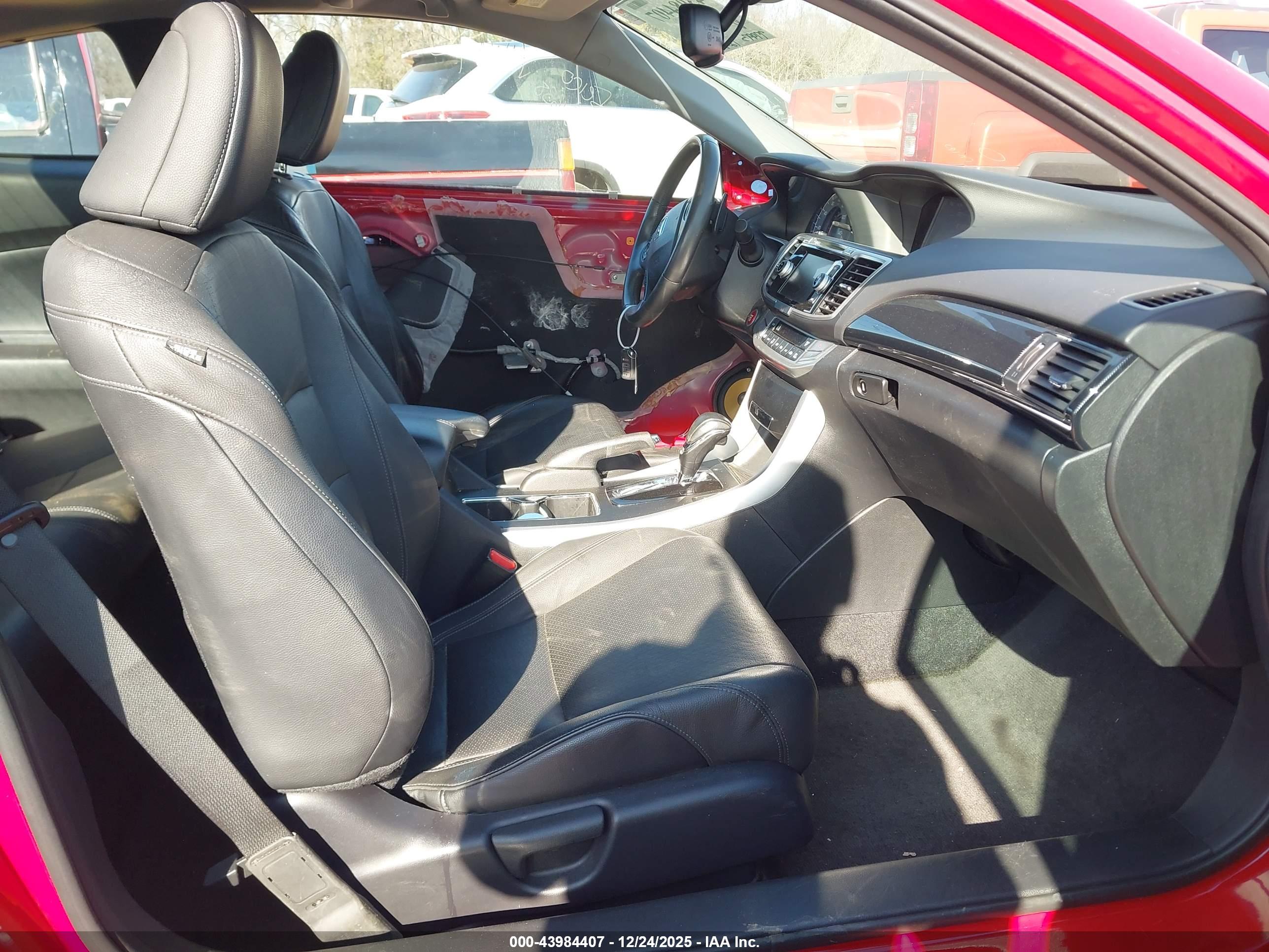 HONDA ACCORD image 5